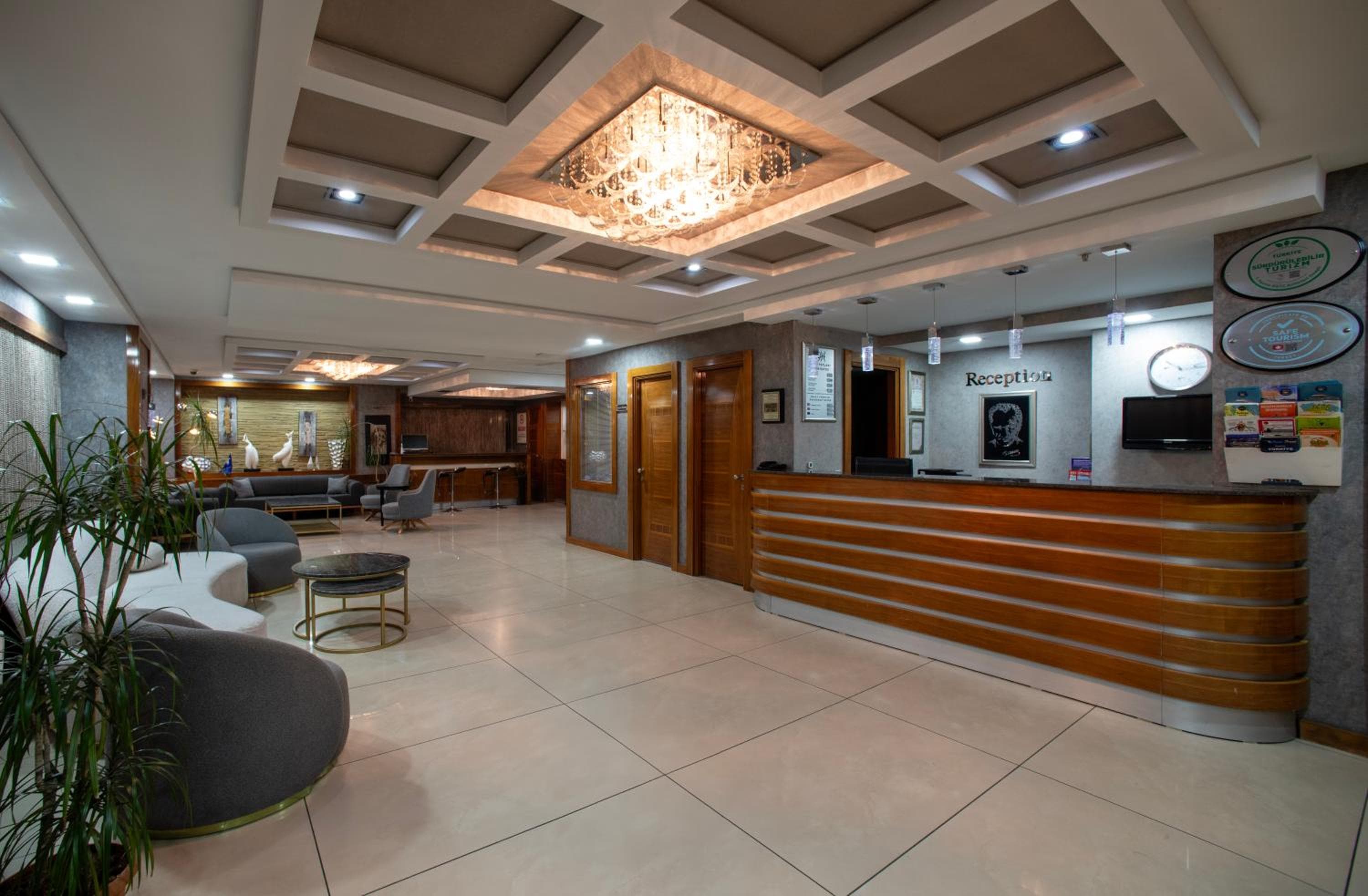 Hotel Golden City en Estambul — 18