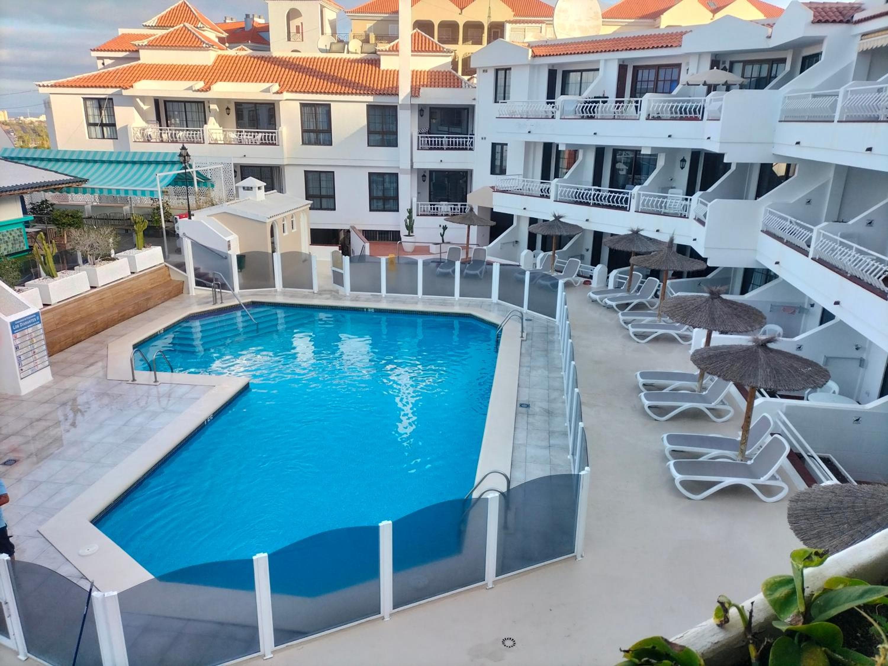 Tipaki Home Los Cristianos — 2