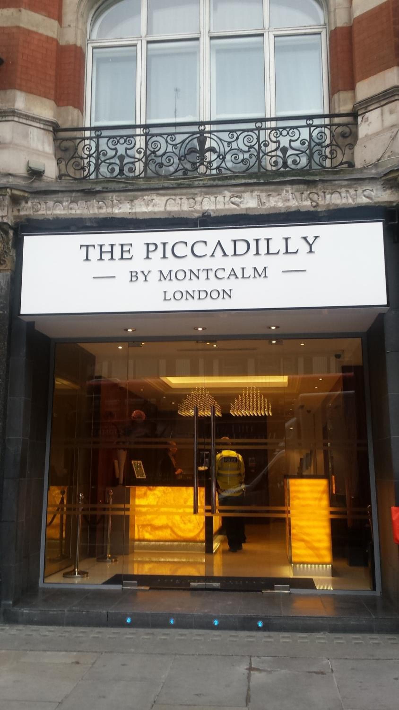 El Piccadilly West End de Londres — 27