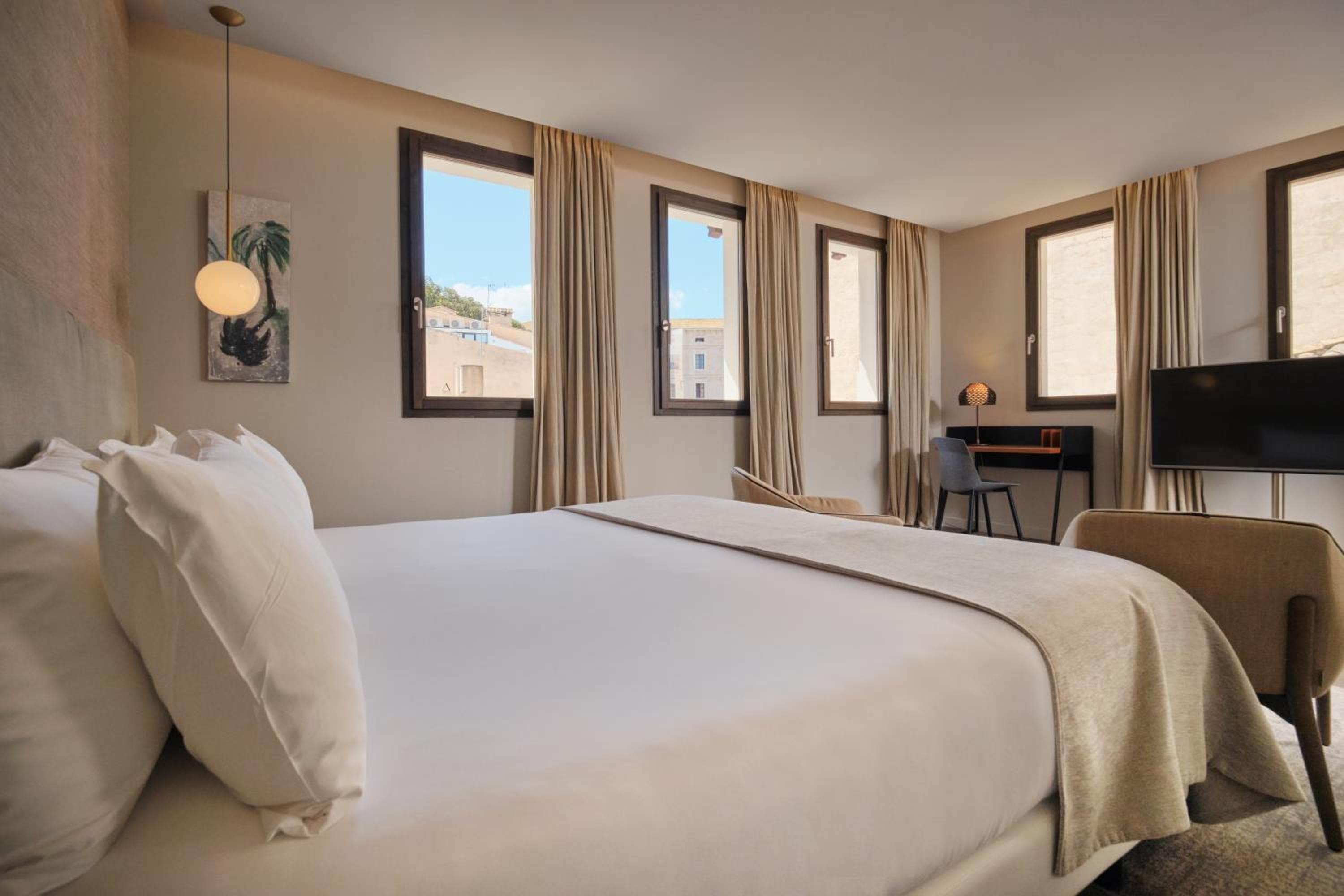 Sant Jaume Design Hotel — 28