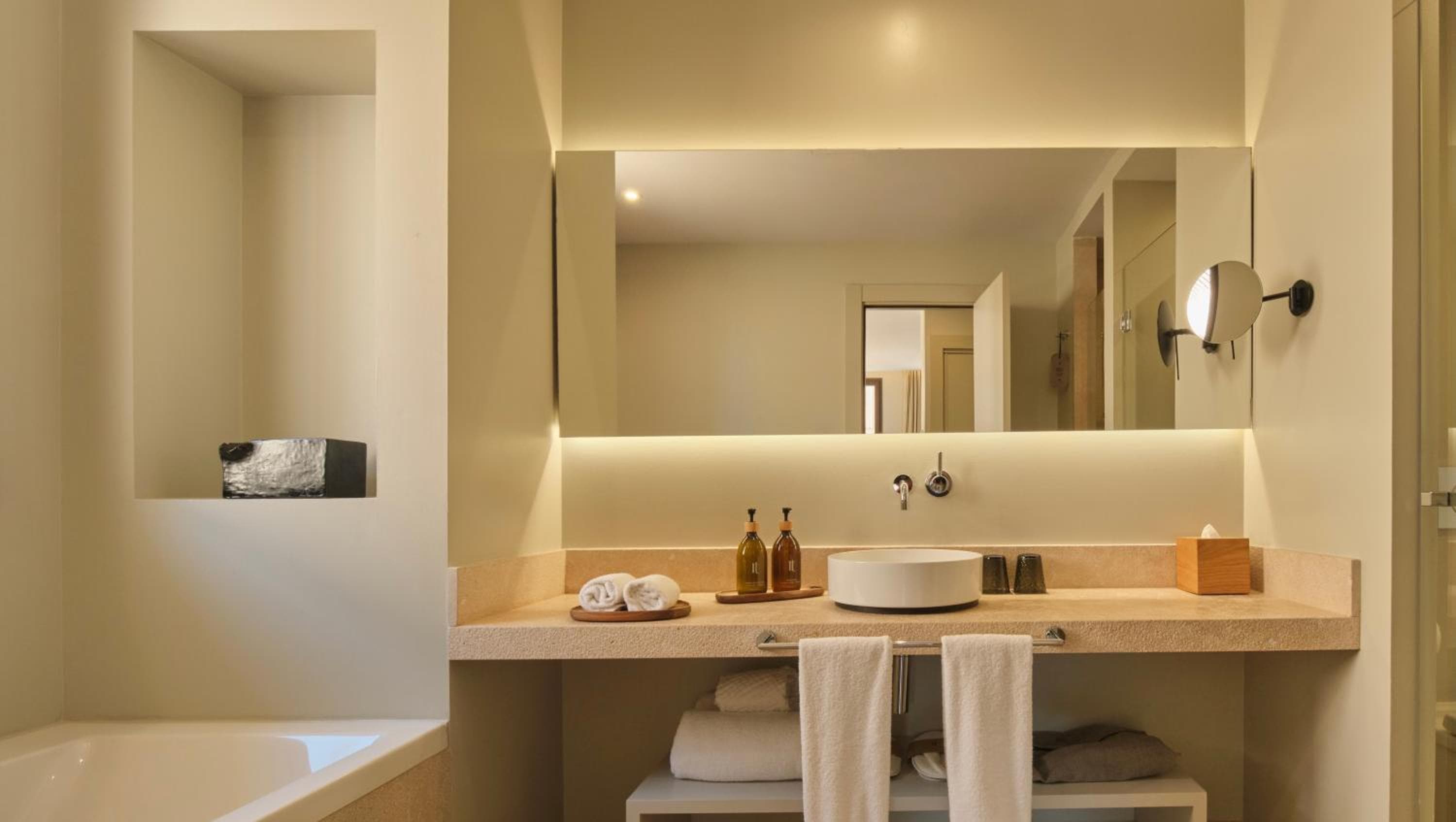 Sant Jaume Design Hotel — 27
