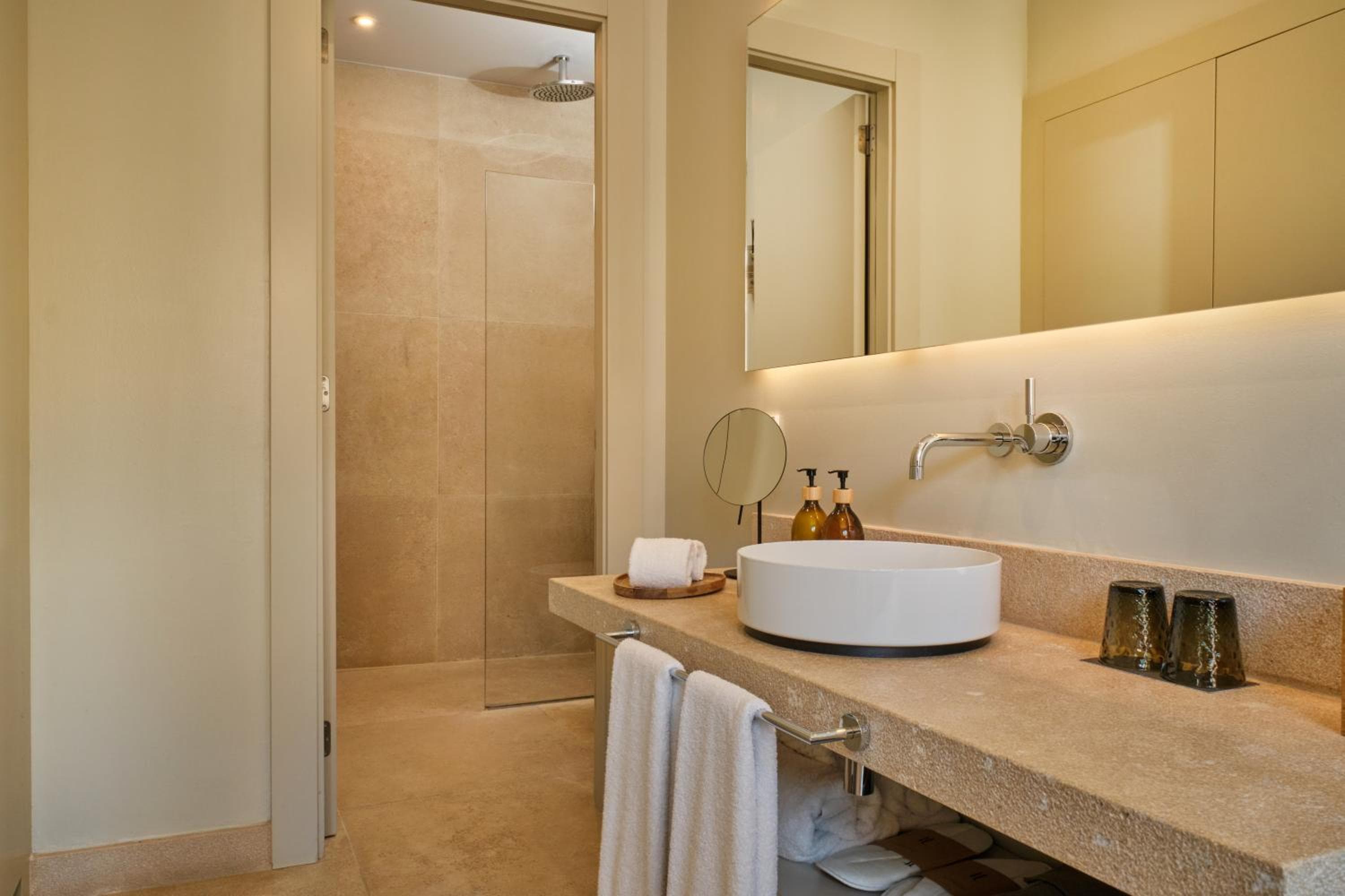 Sant Jaume Design Hotel — 25