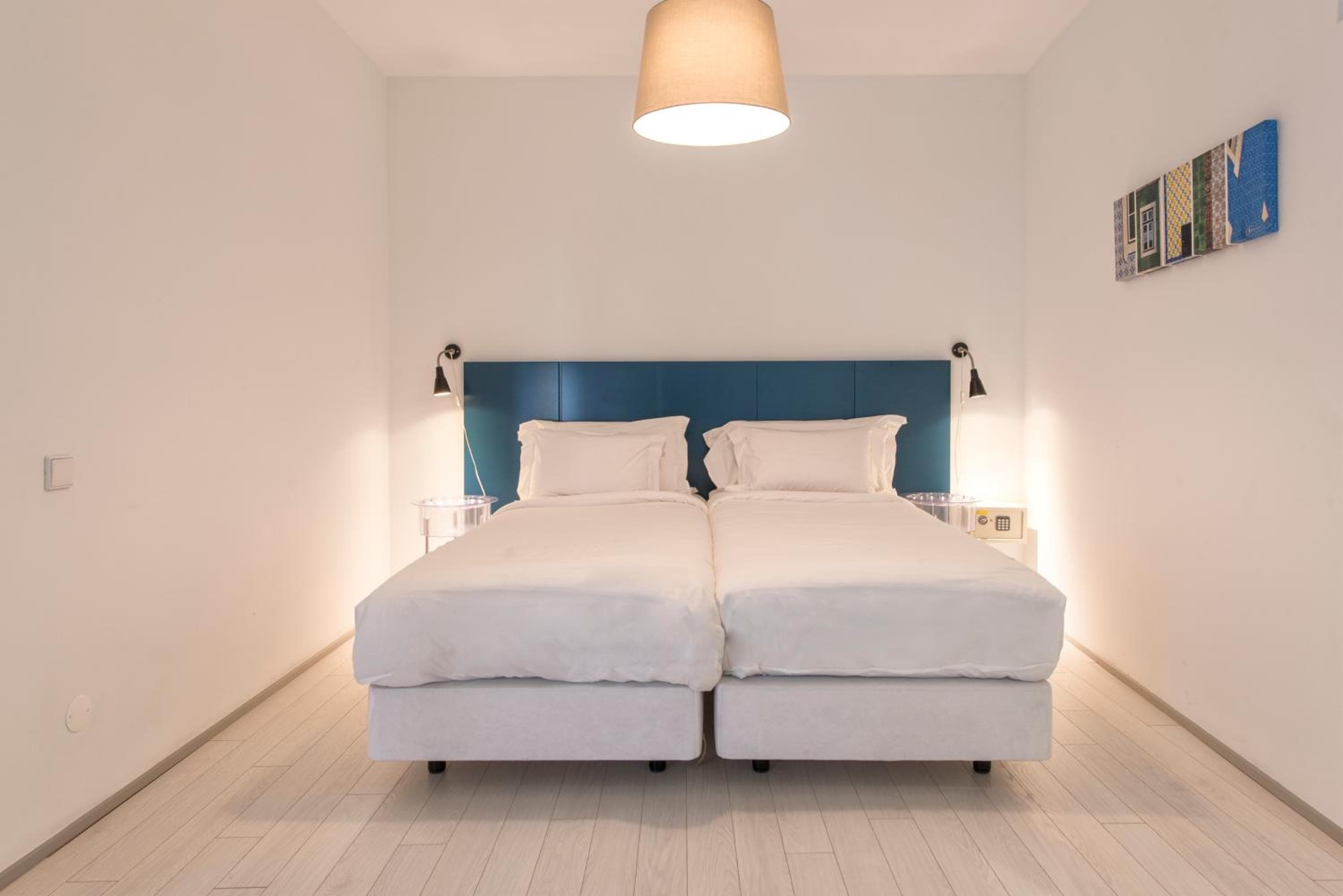 Alfama - Lisbon Lounge Suites — 19
