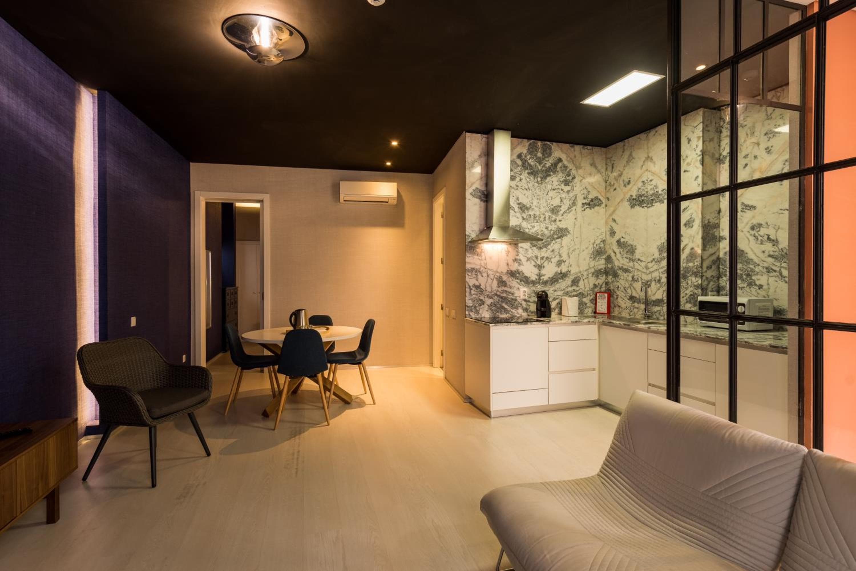 Alfama - Lisbon Lounge Suites — 29