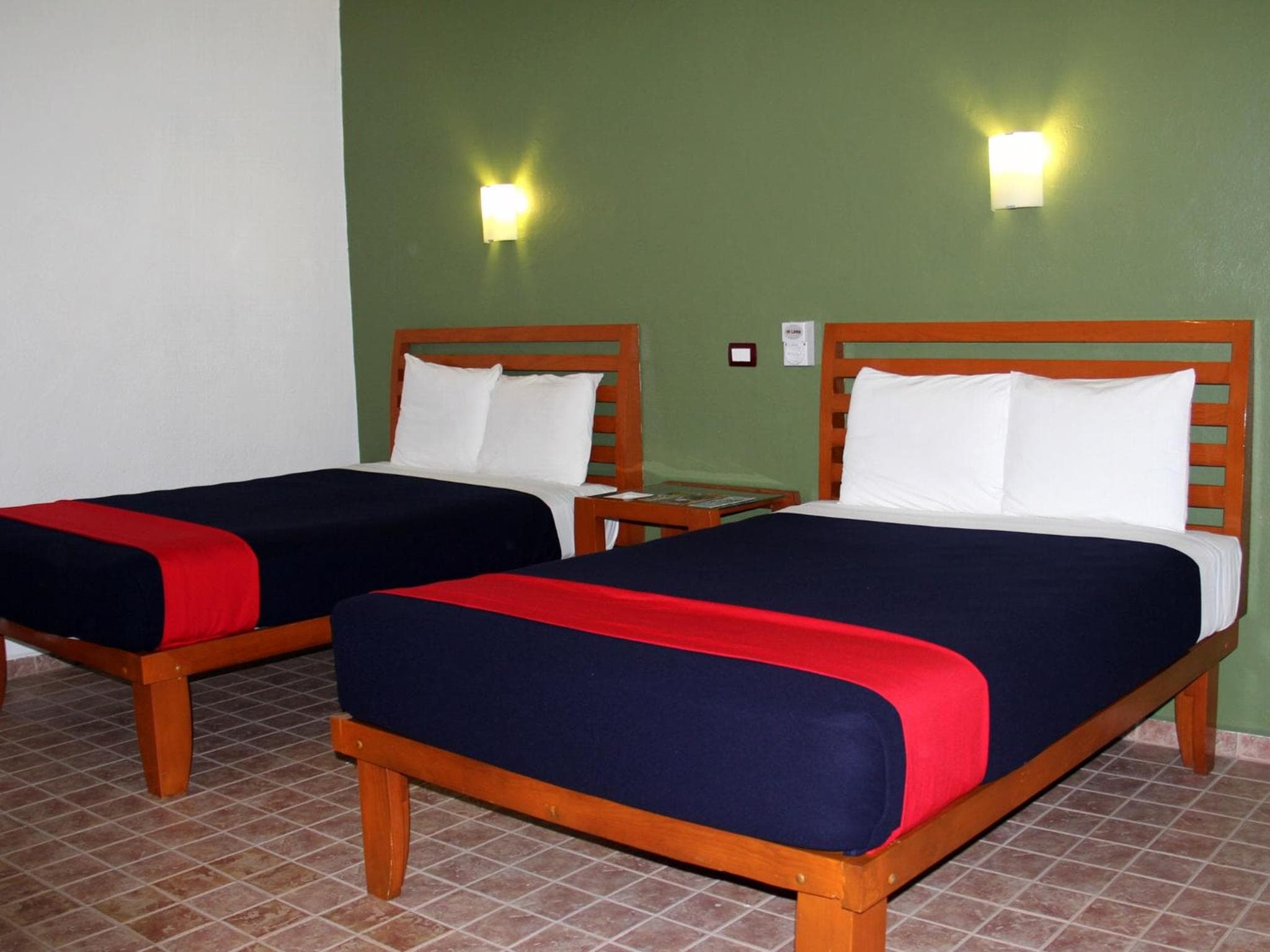 Hotel Soberanis — 5
