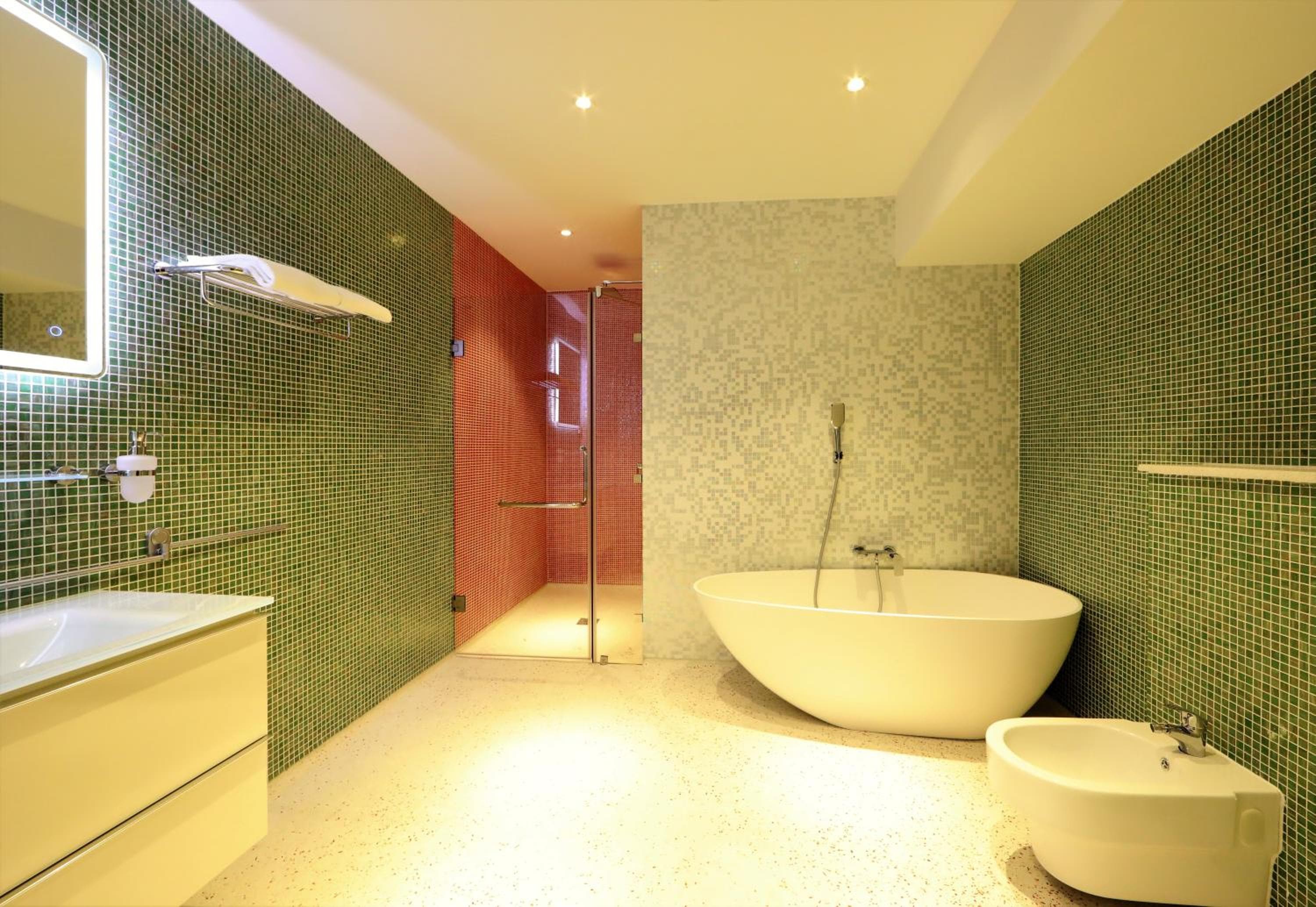 Chasse Hotel — 12