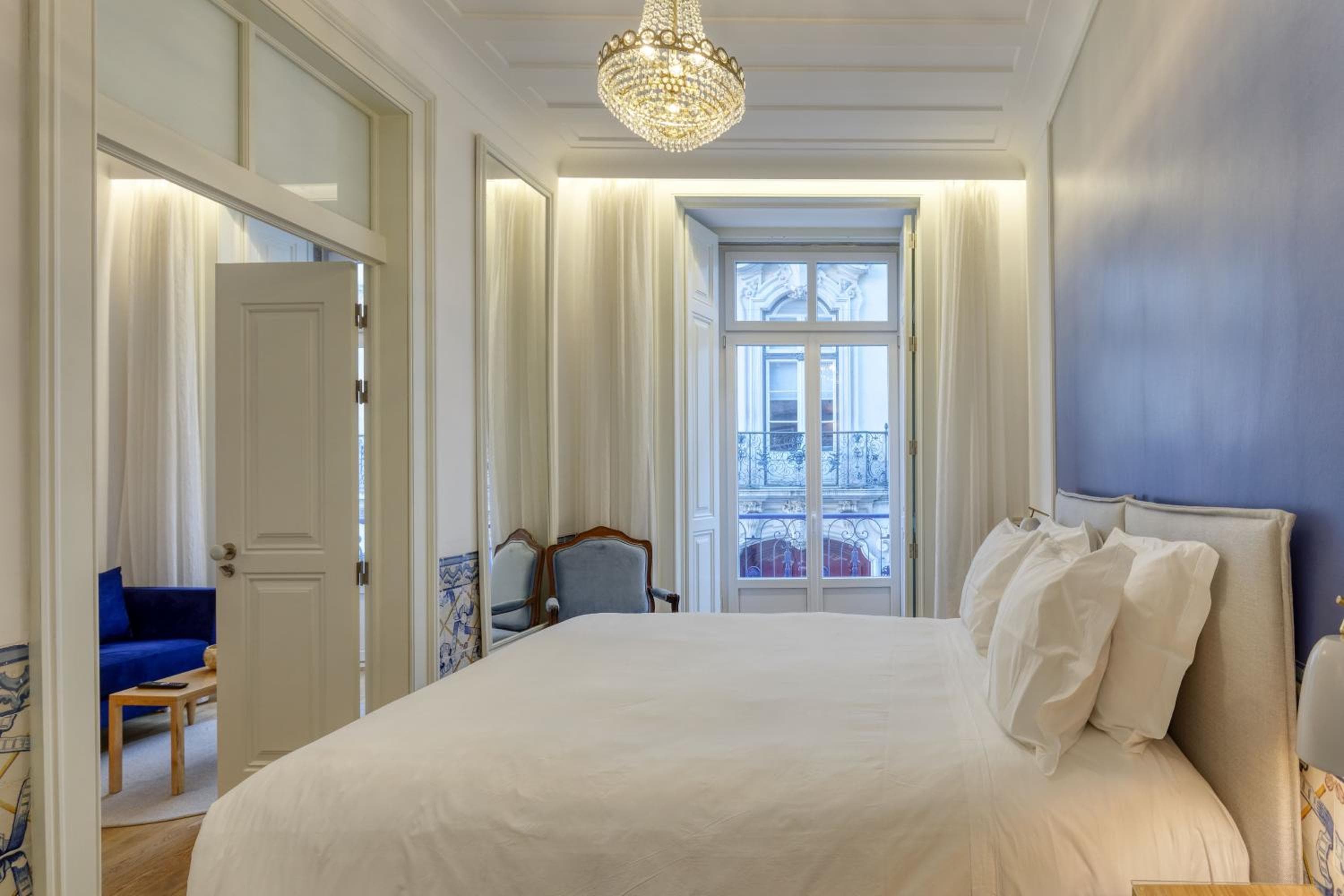 Boutique Chiado Suiten — 2