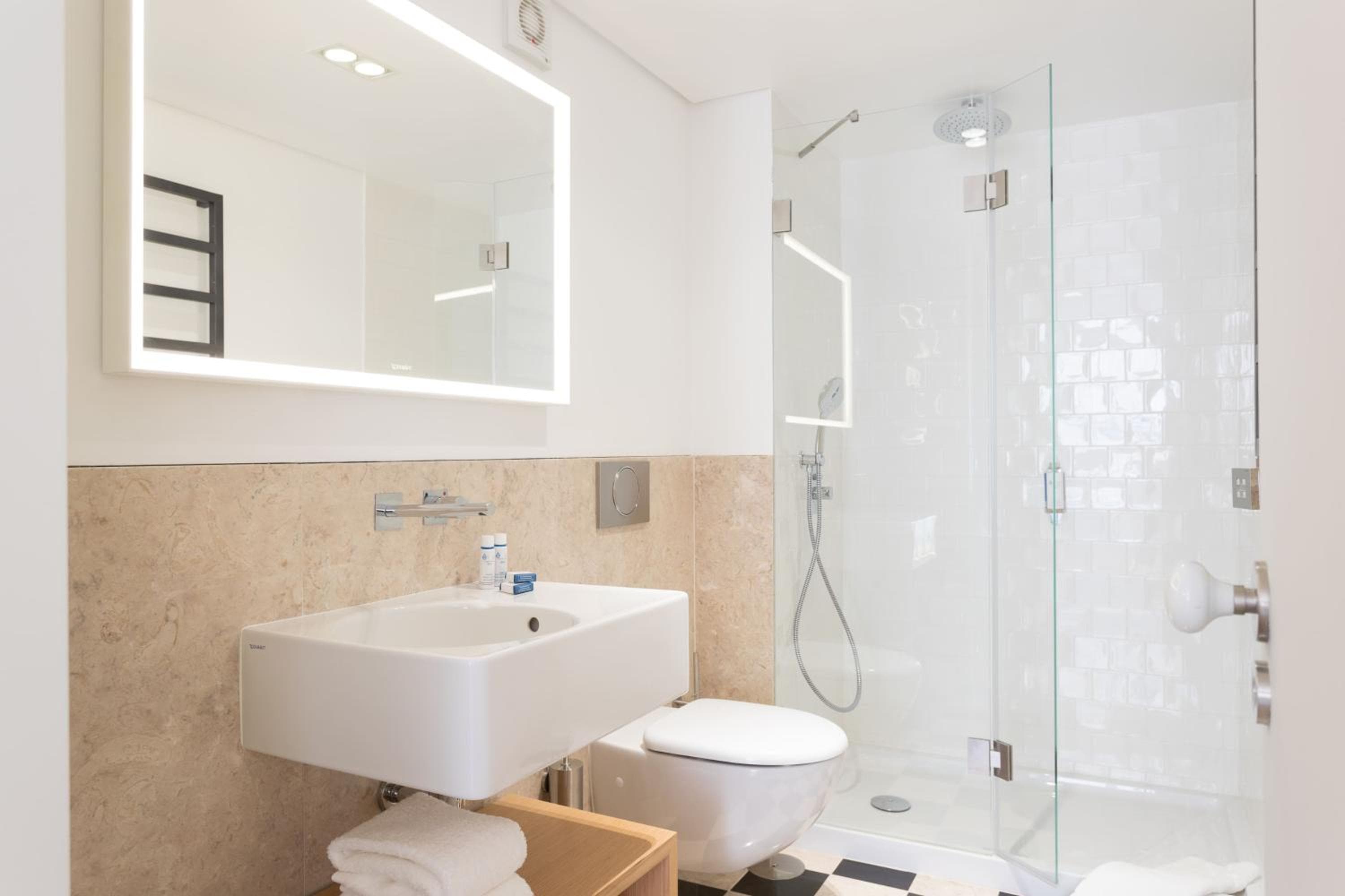 Boutique Chiado Suiten — 24