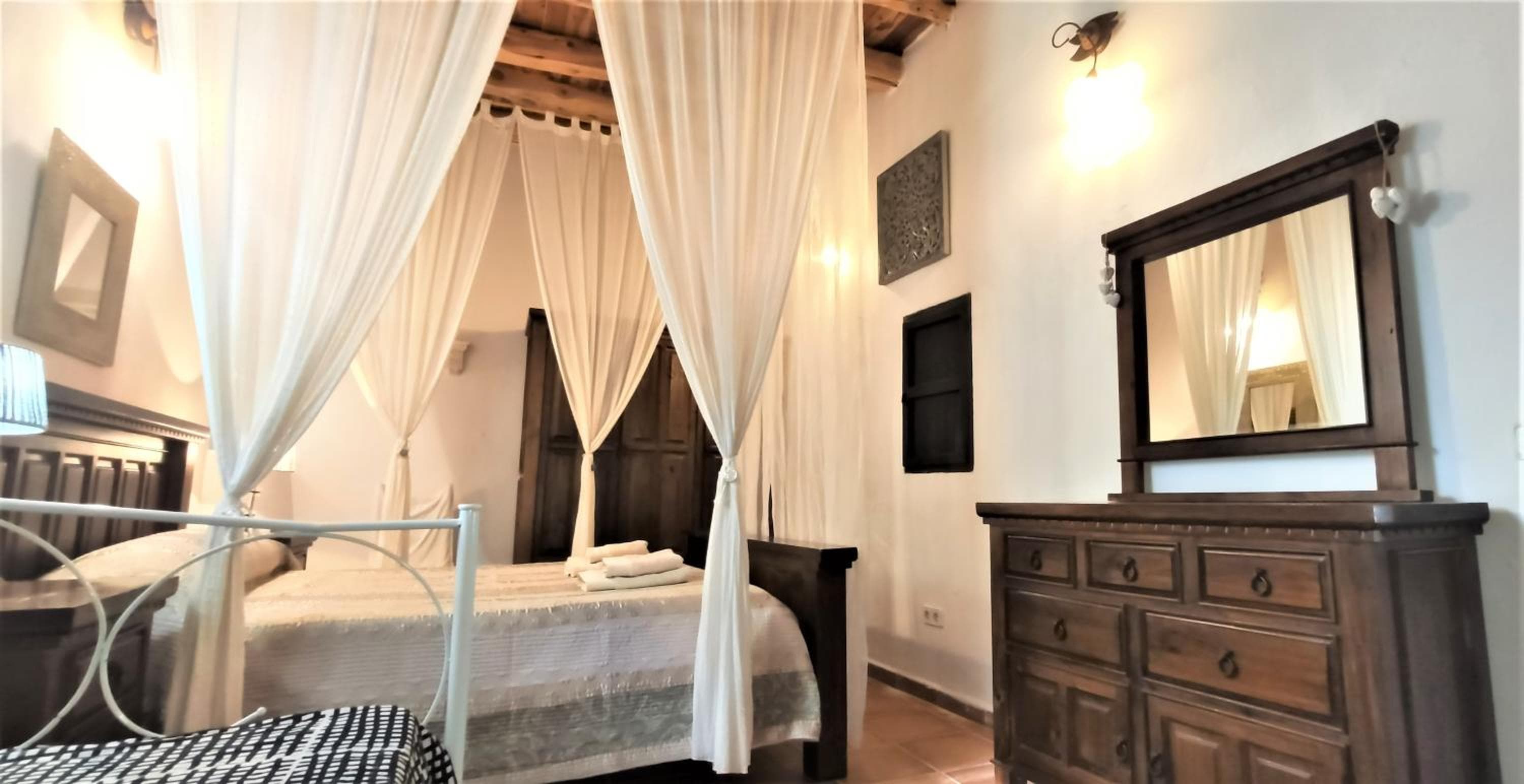 Villa Can Mestreso Suite Ibiza — 20