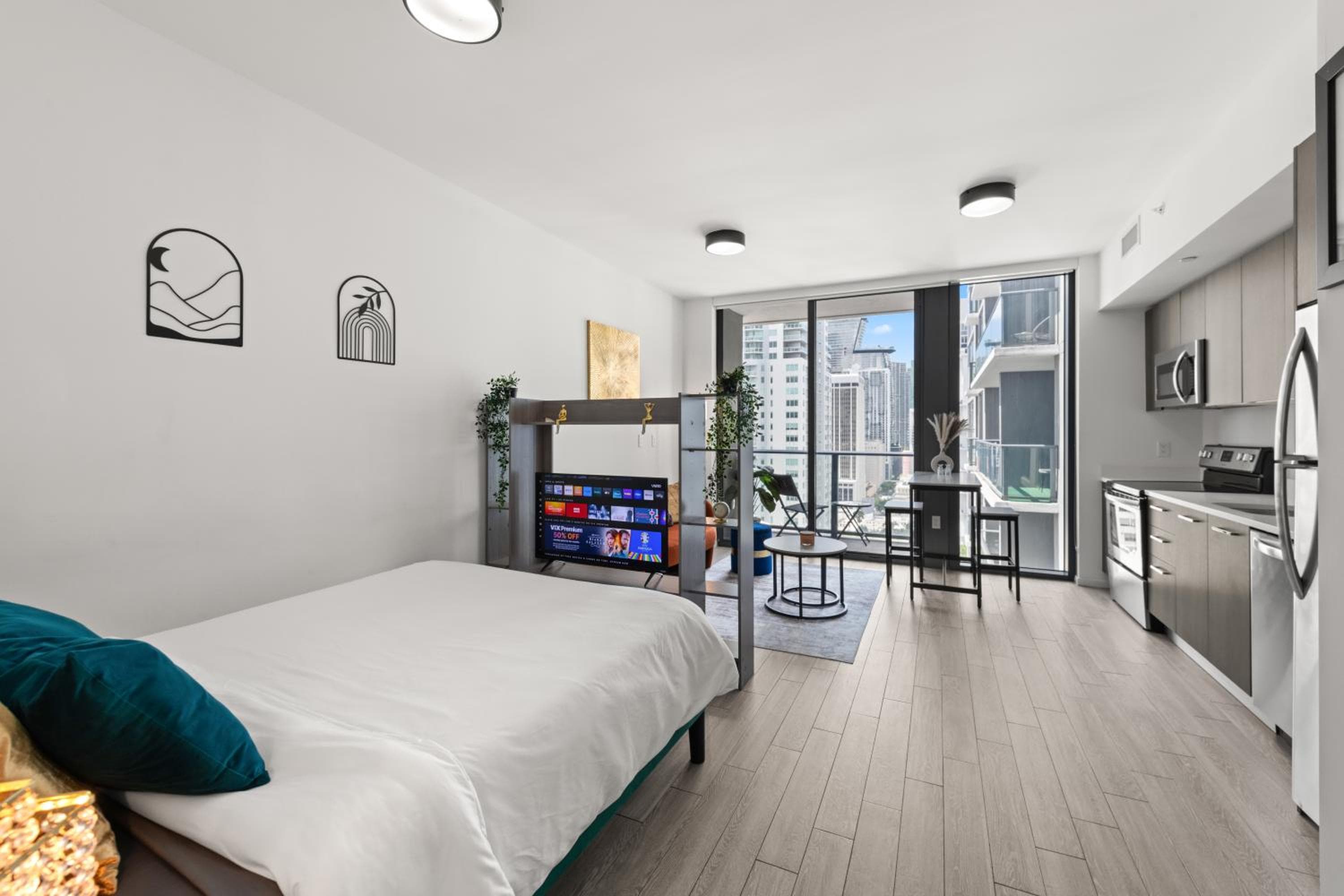 Breezy Stays Luxury Residences - near Kaseya Center — 24