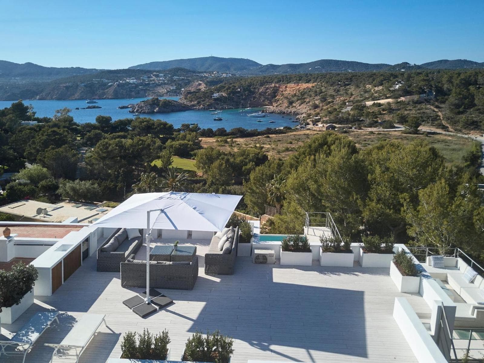Villa Jondal — 2