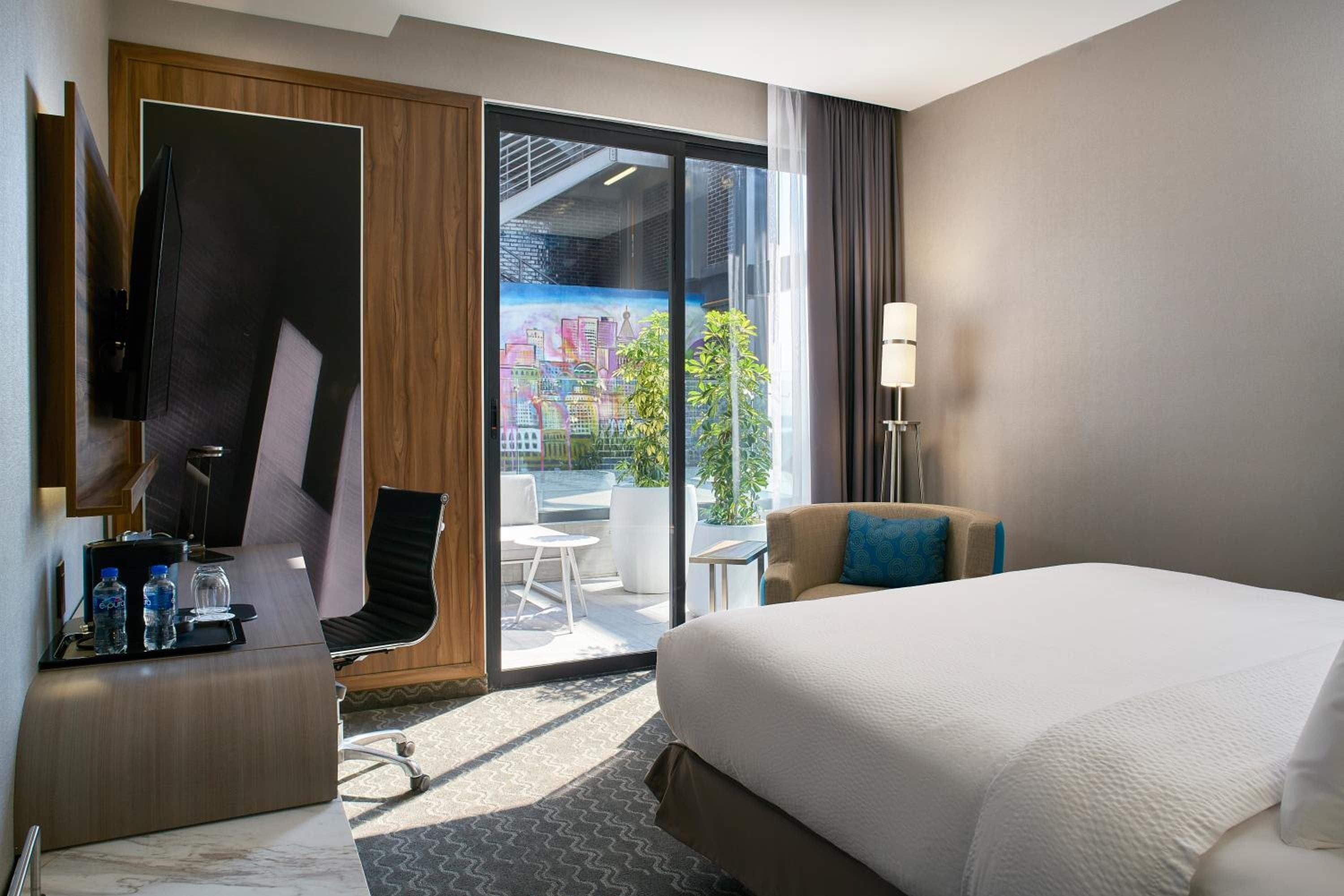 Courtyard by Marriott Mexico City Toreo — 27