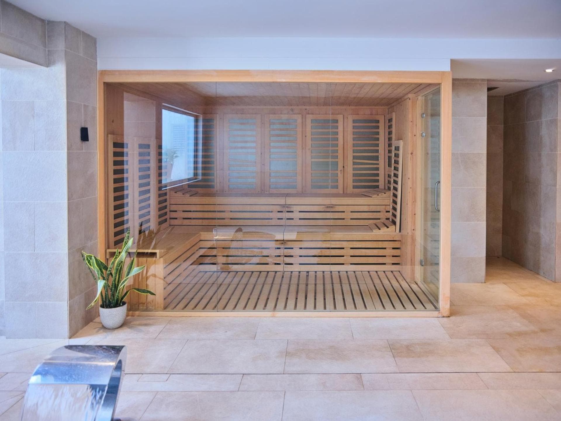 The Olive Boutique Suites & Spa — 6