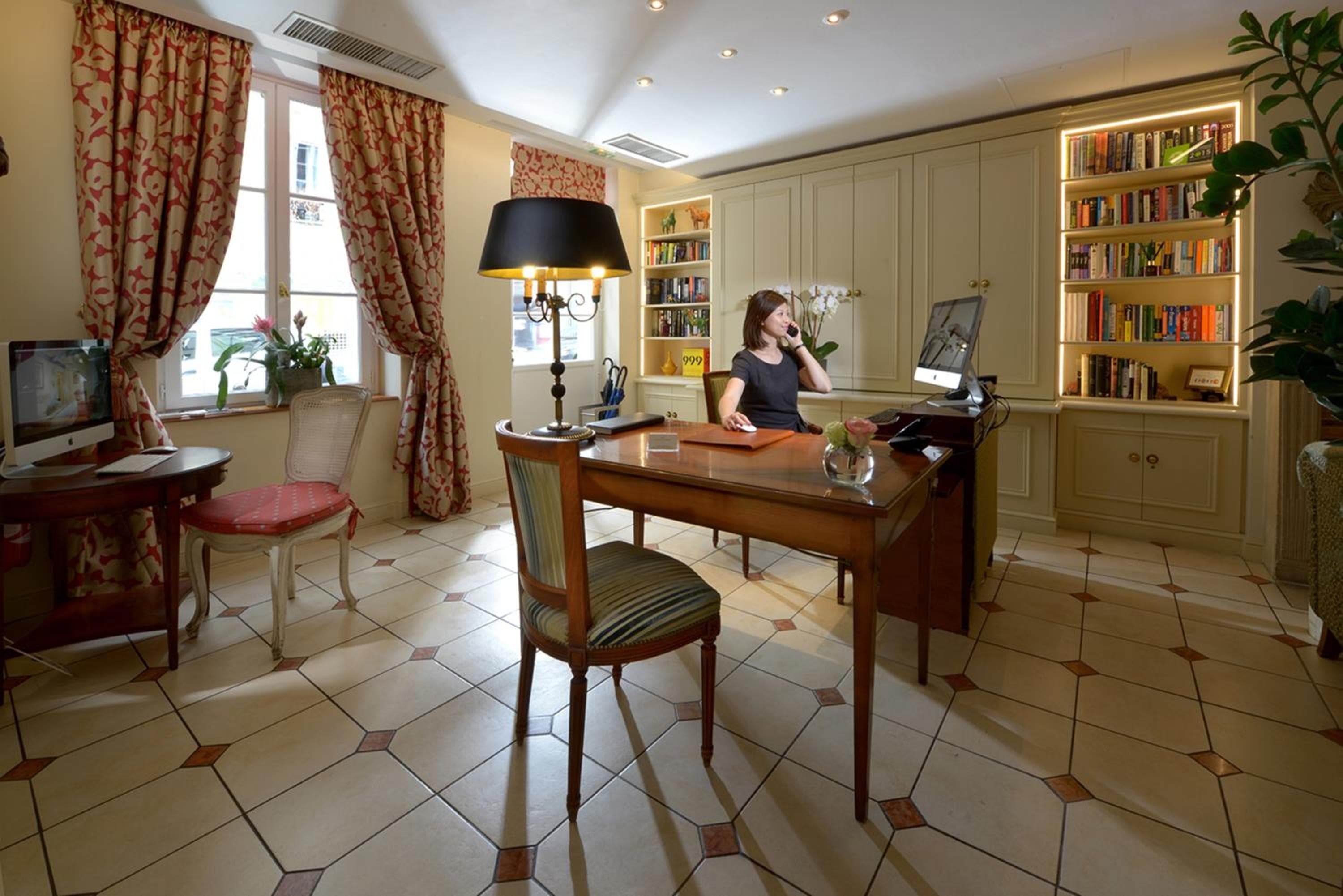 Das Relais Montmartre — 7