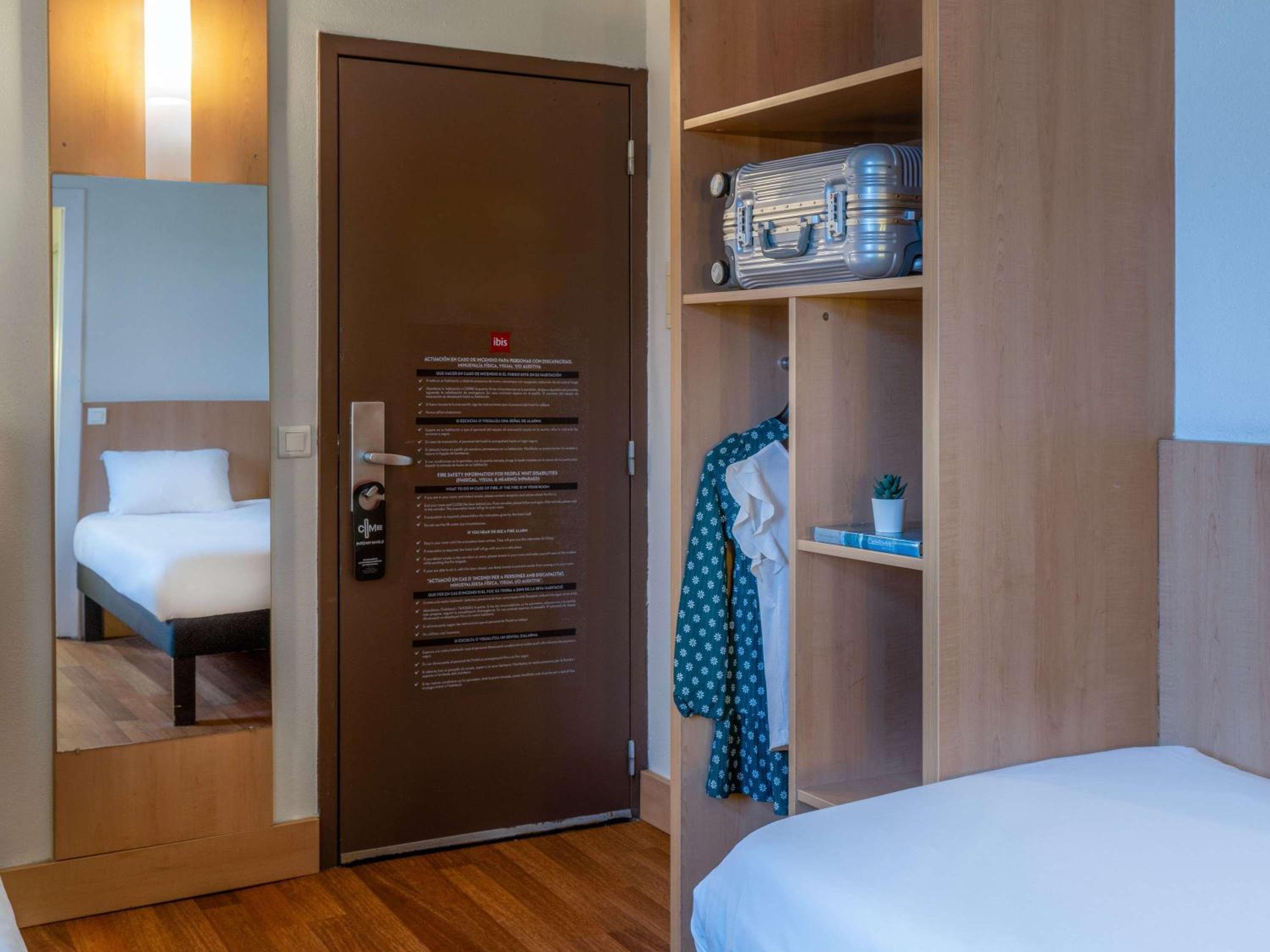 Ibis Barcelona Meridiana — 19