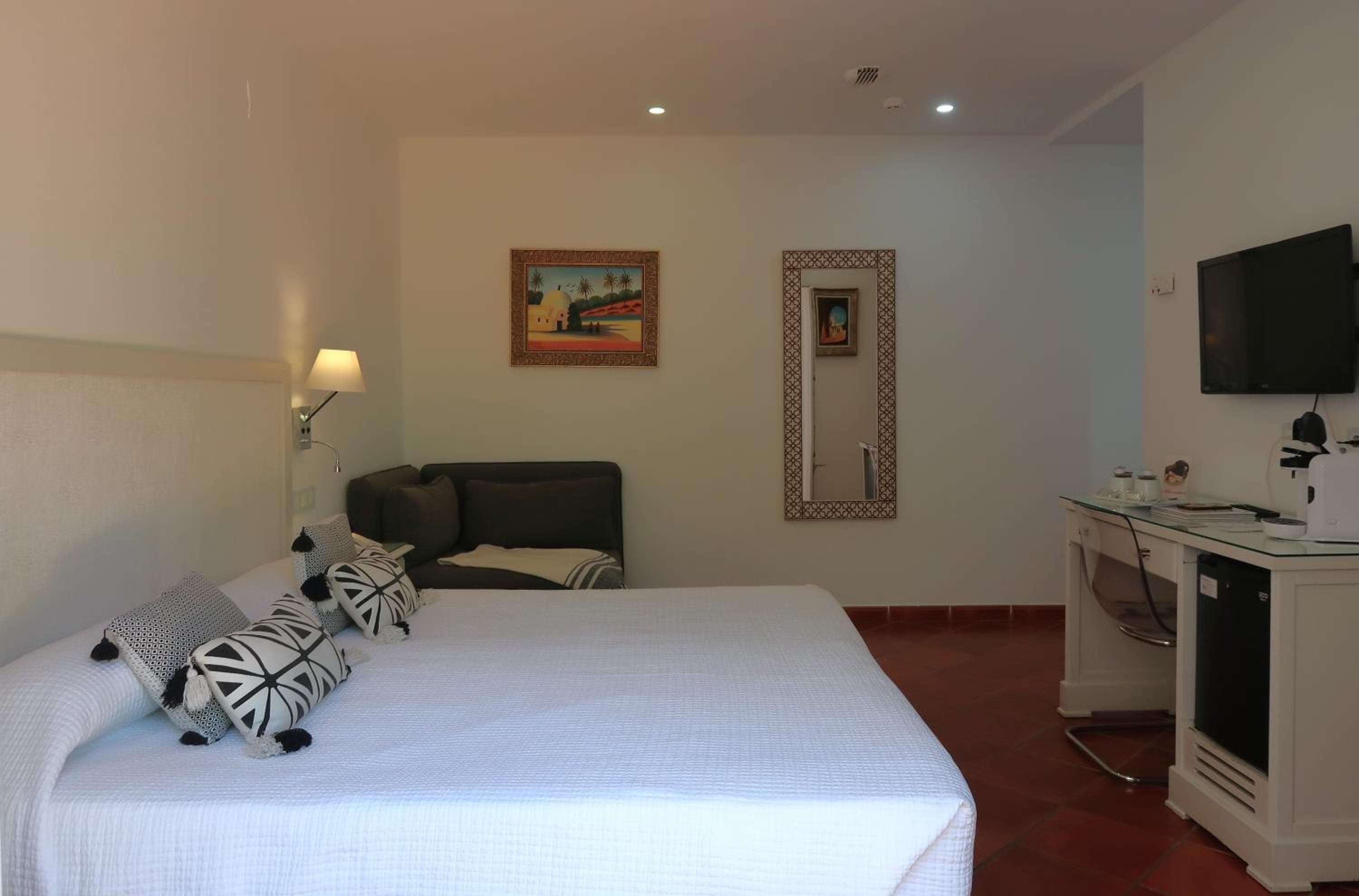 Hotel Malaga Picasso — 27