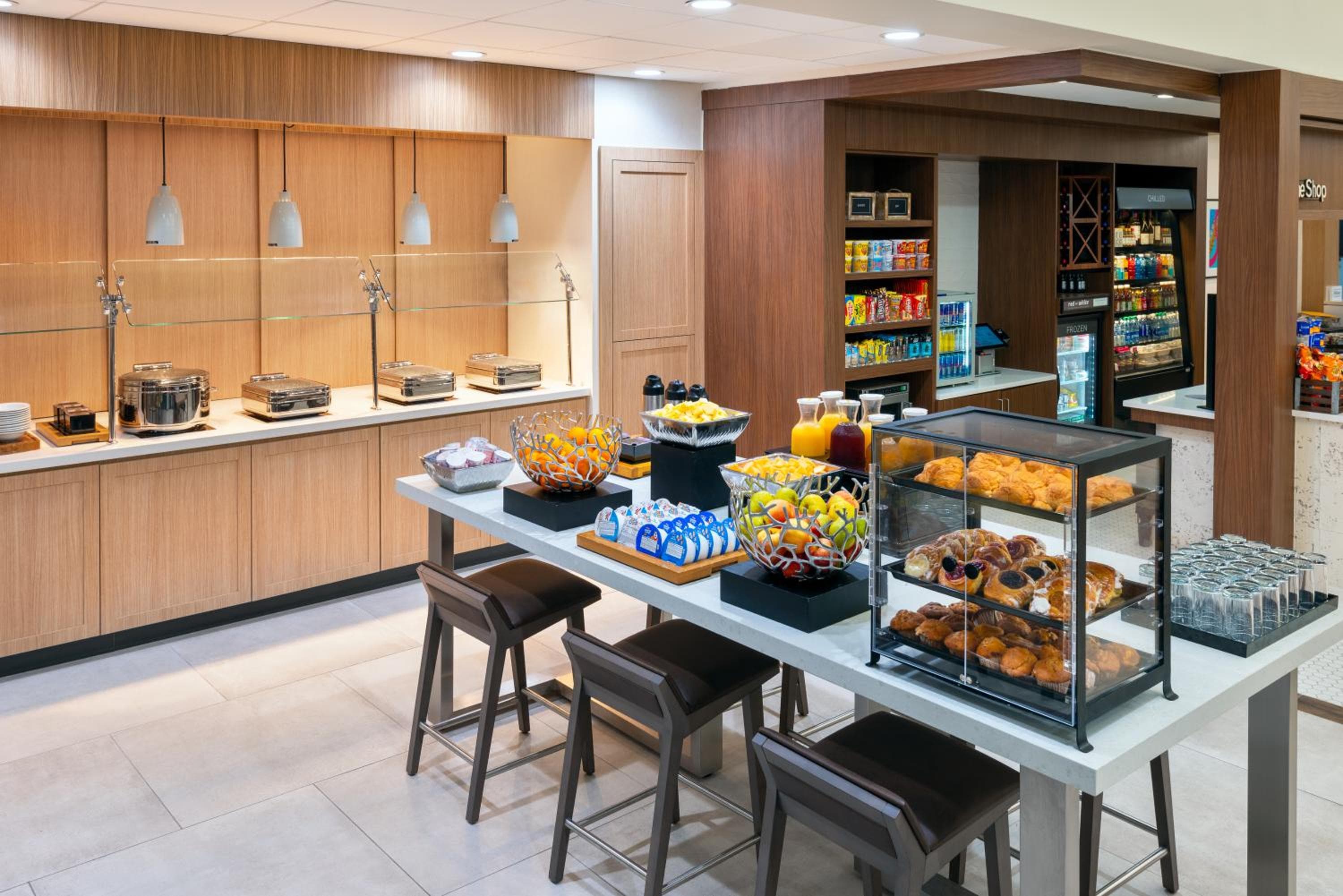 Hilton Garden Inn Orlando International Drive North — 7