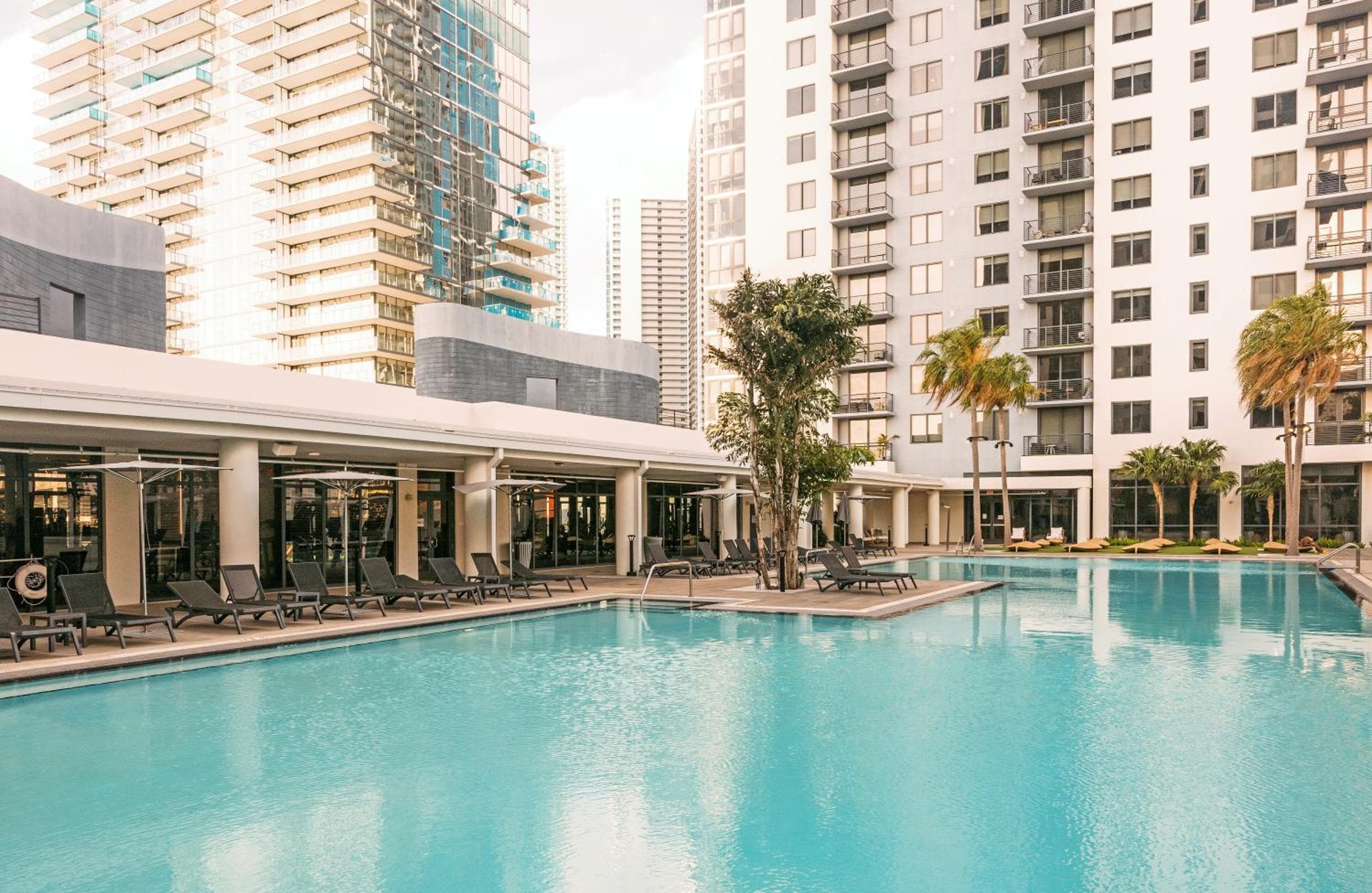 Flow Miami — 1