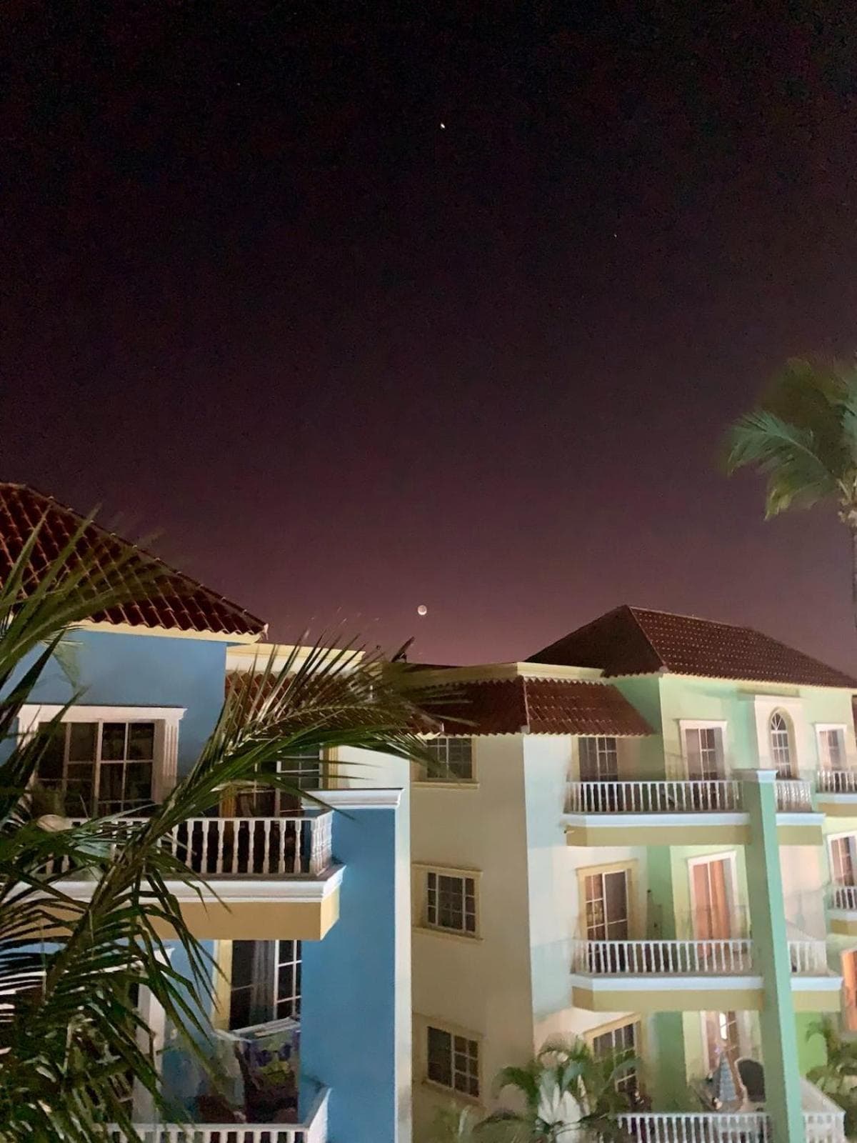 Palm Suites E-6-two-level apartment with a view of the pool — 19