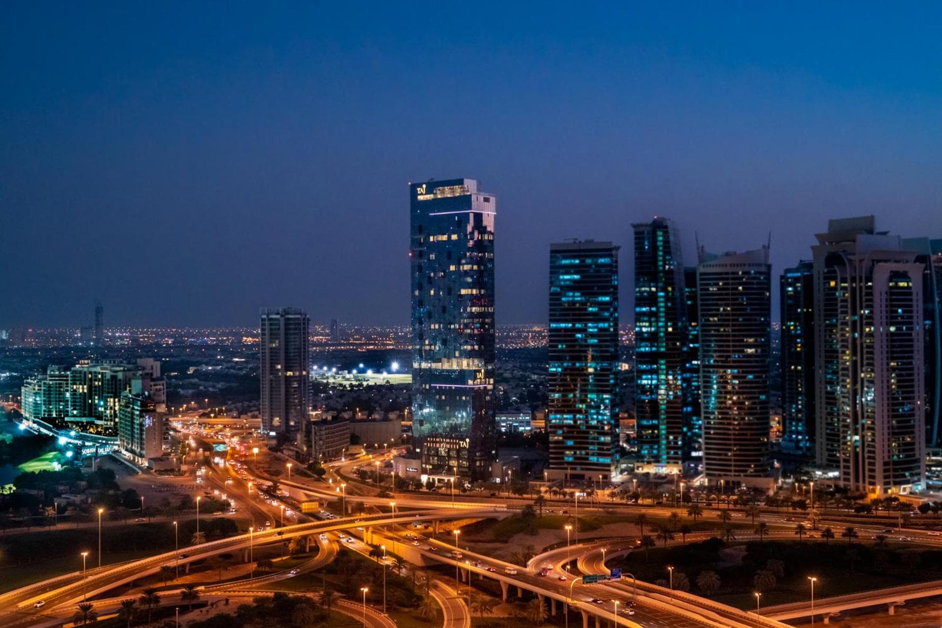 Taj Jumeirah Lakes Towers — 4