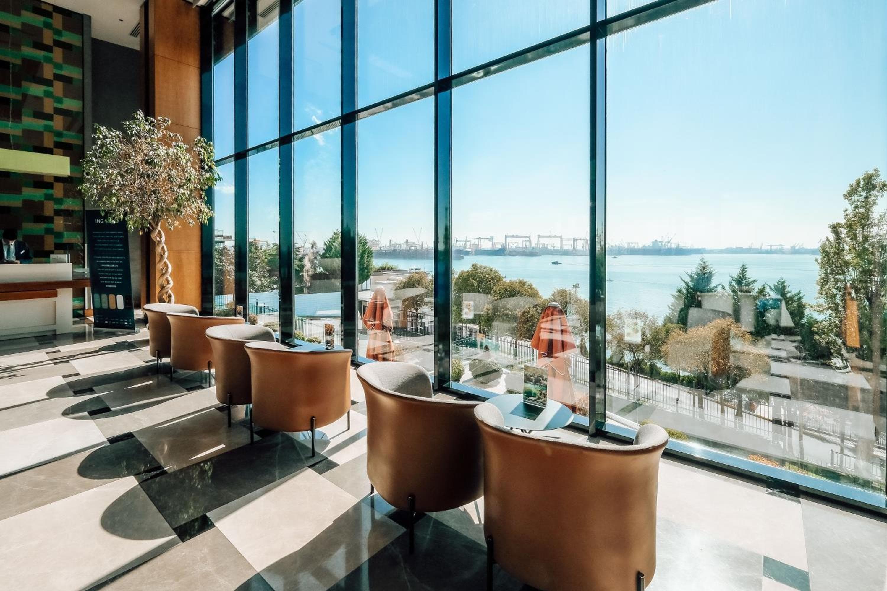Holiday Inn Istanbul - Baia di Tuzla, un hotel IHG — 2