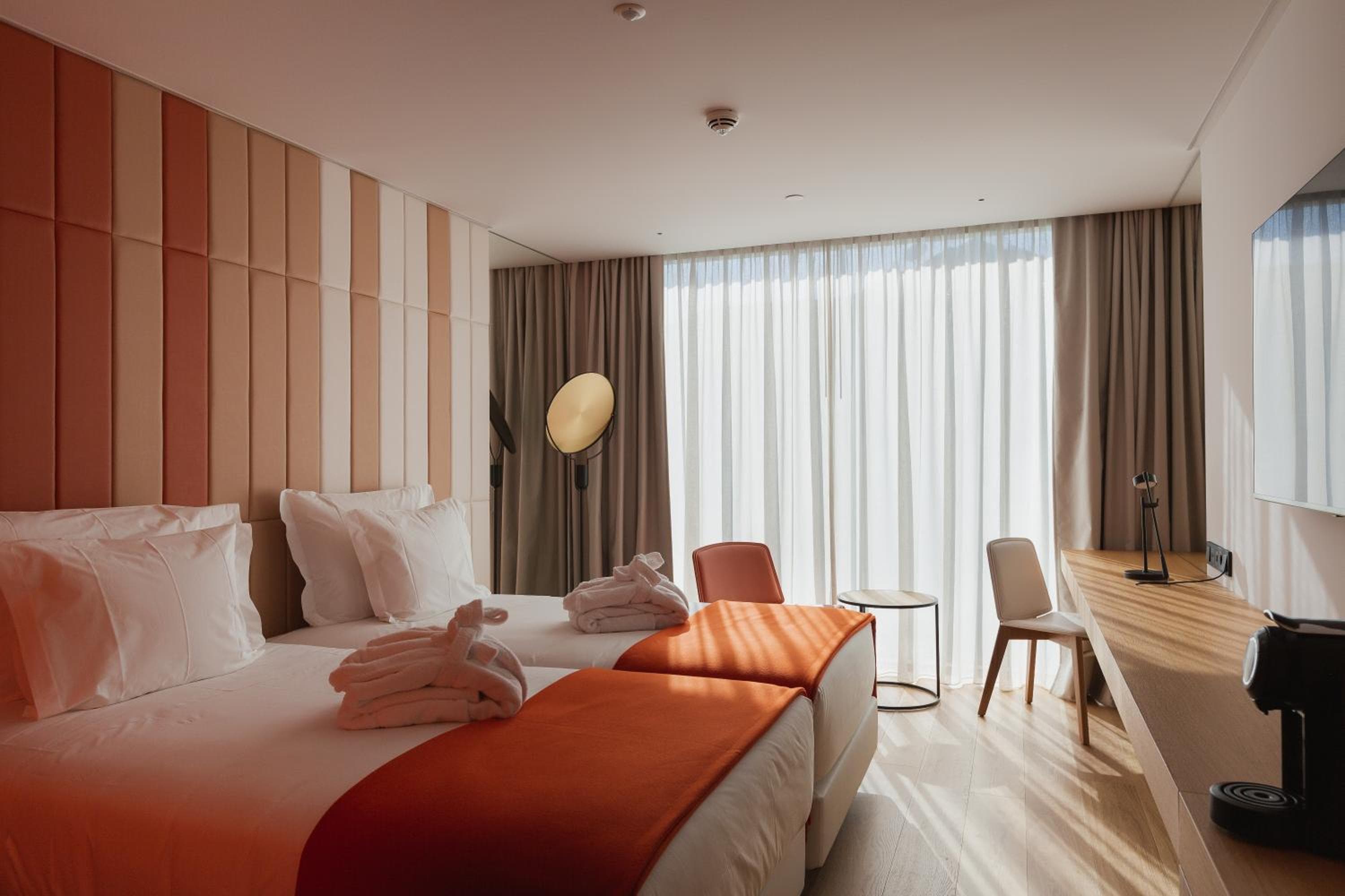 Lumen Hotel & The Lisbon Light Show hotel, Rua Sousa Martins nº 20, Lisbon, Portugal — photo 47