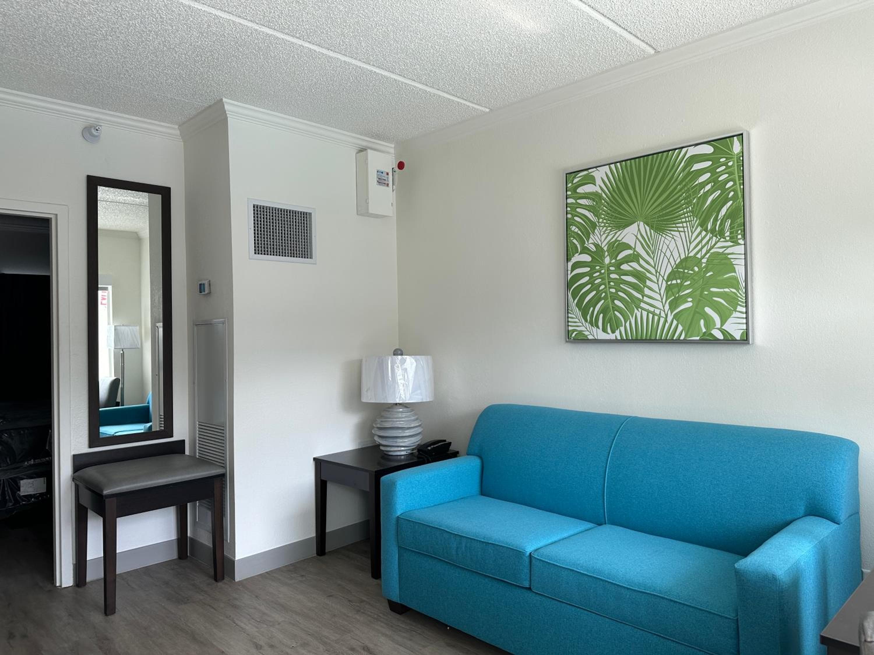 OASIS BAY SUITES, Tampa, Busch Gardens, USF — 11