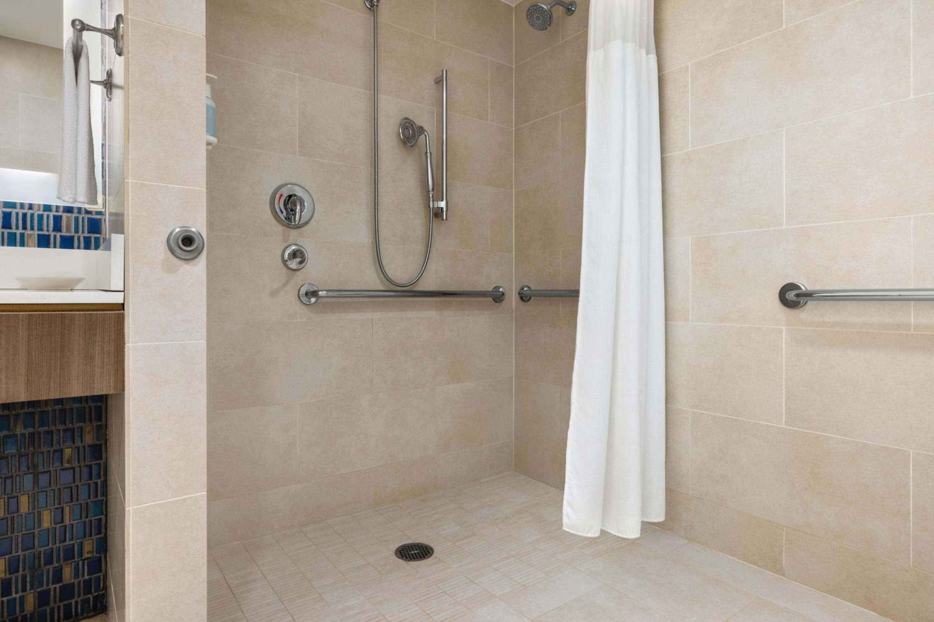 Courtyard by Marriott Nueva York Manhattan/Chelsea — 16
