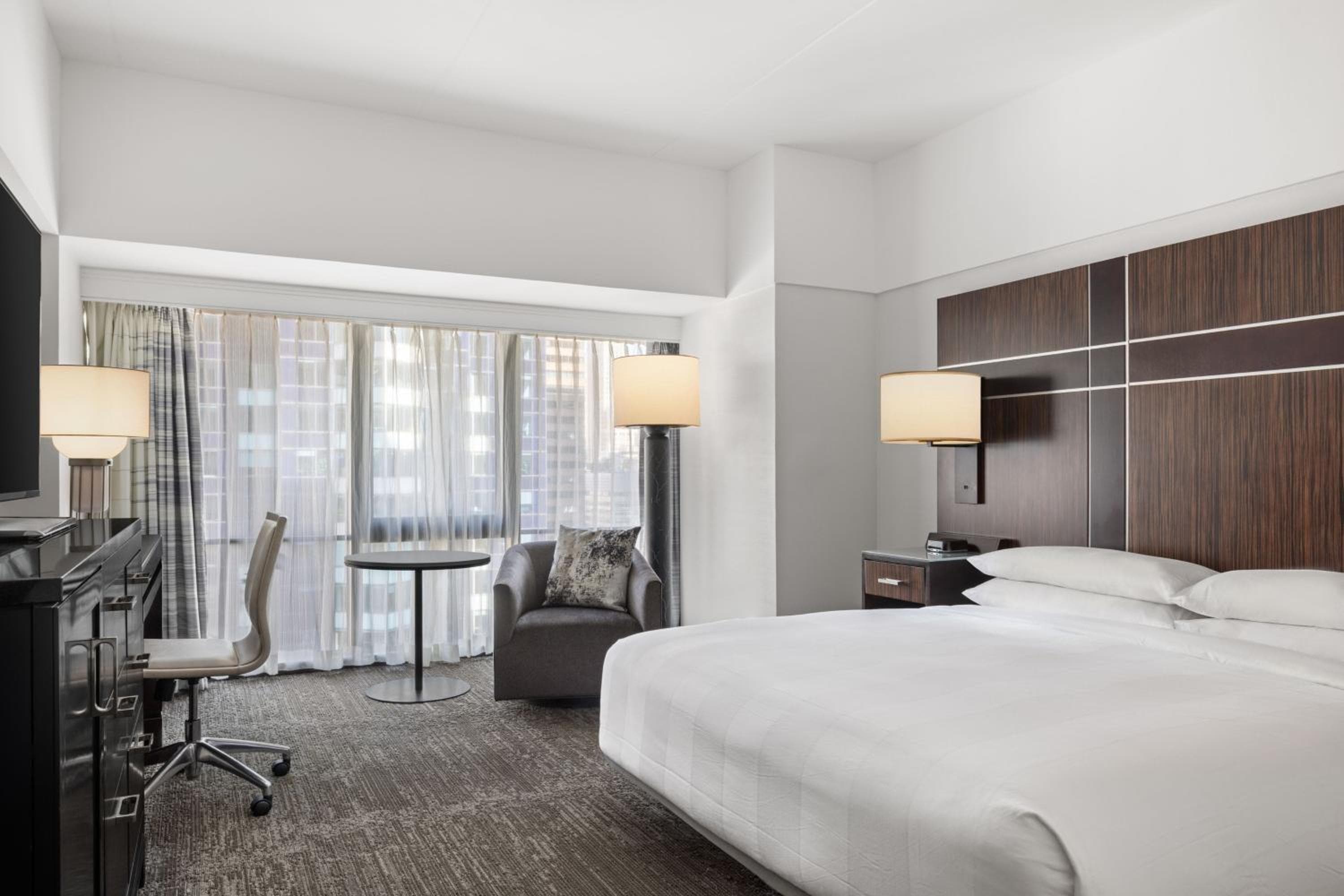 New York Marriott Marquis — 22