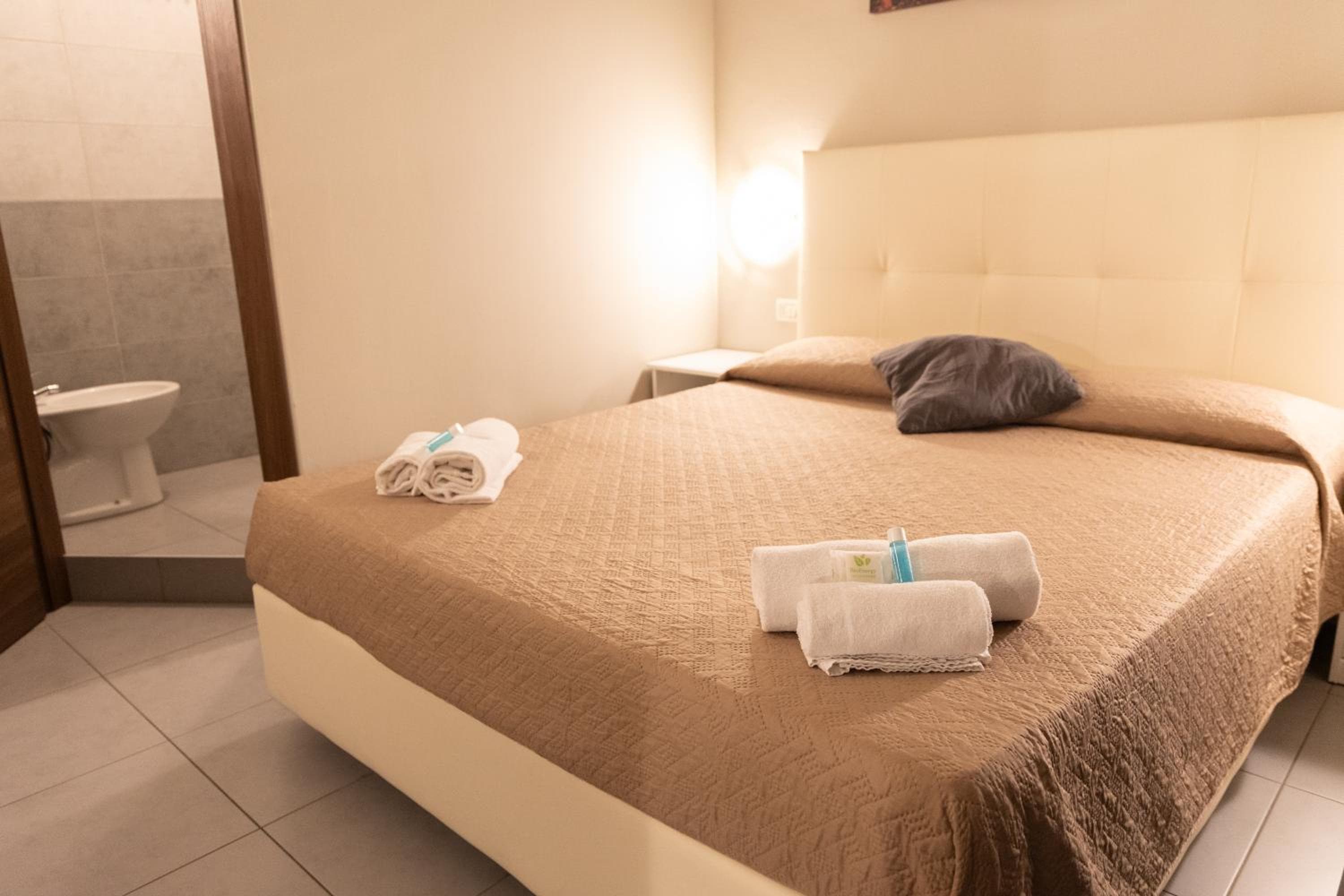 Golden Milano Hotel — 24