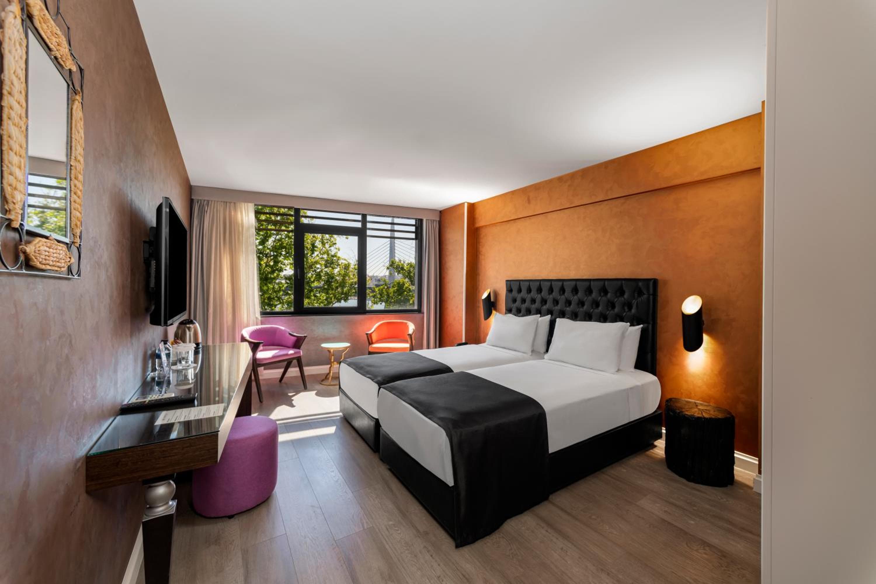 Istanbul Golden City Hotel — 24