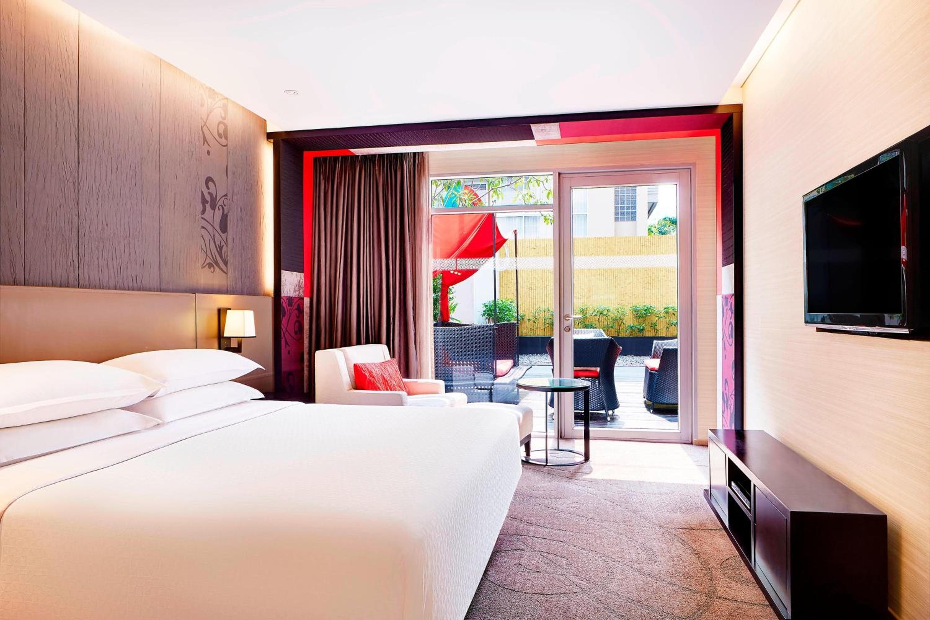 Paradox Bangkok Sukhumvit — 15