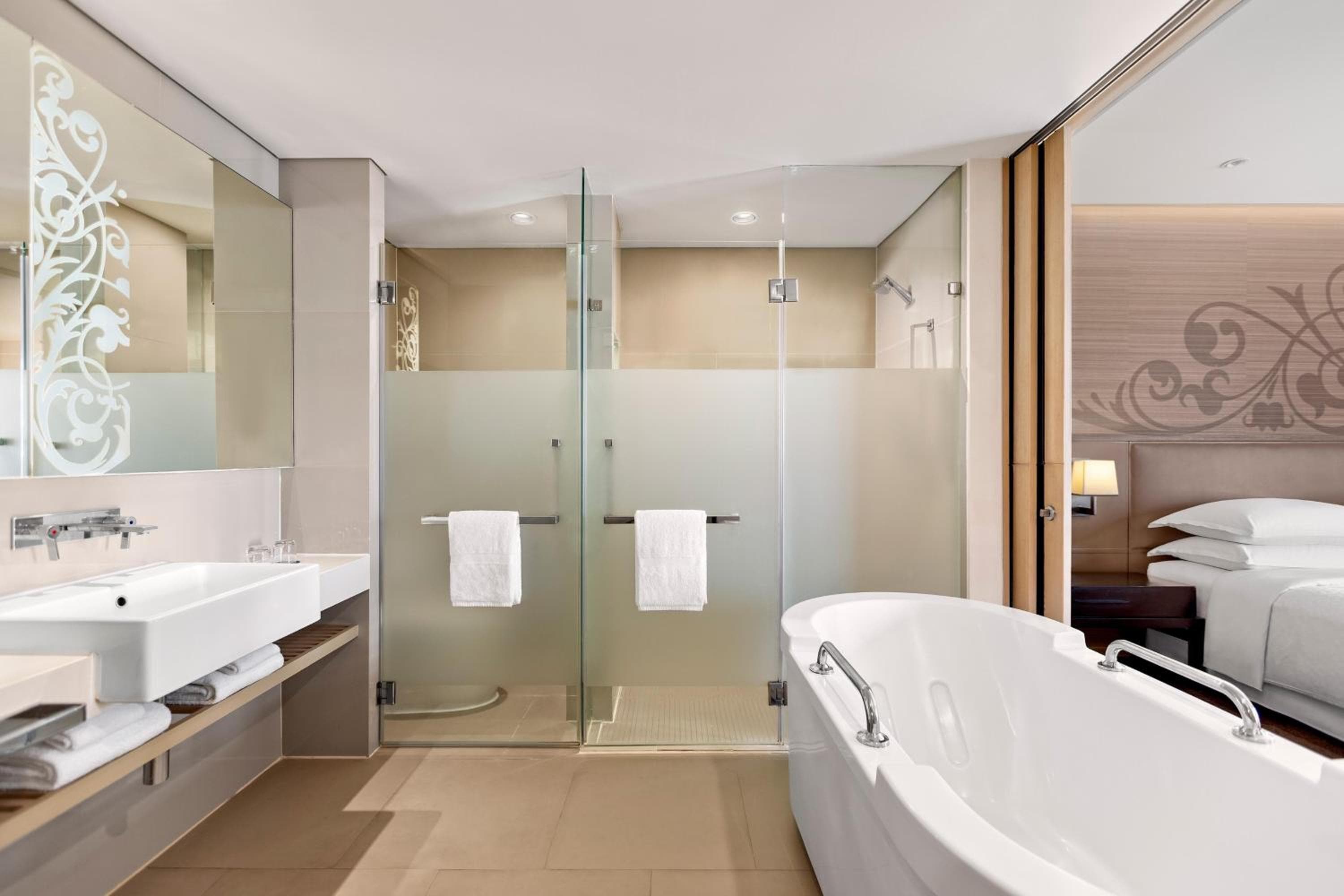 Paradox Bangkok Sukhumvit — 6