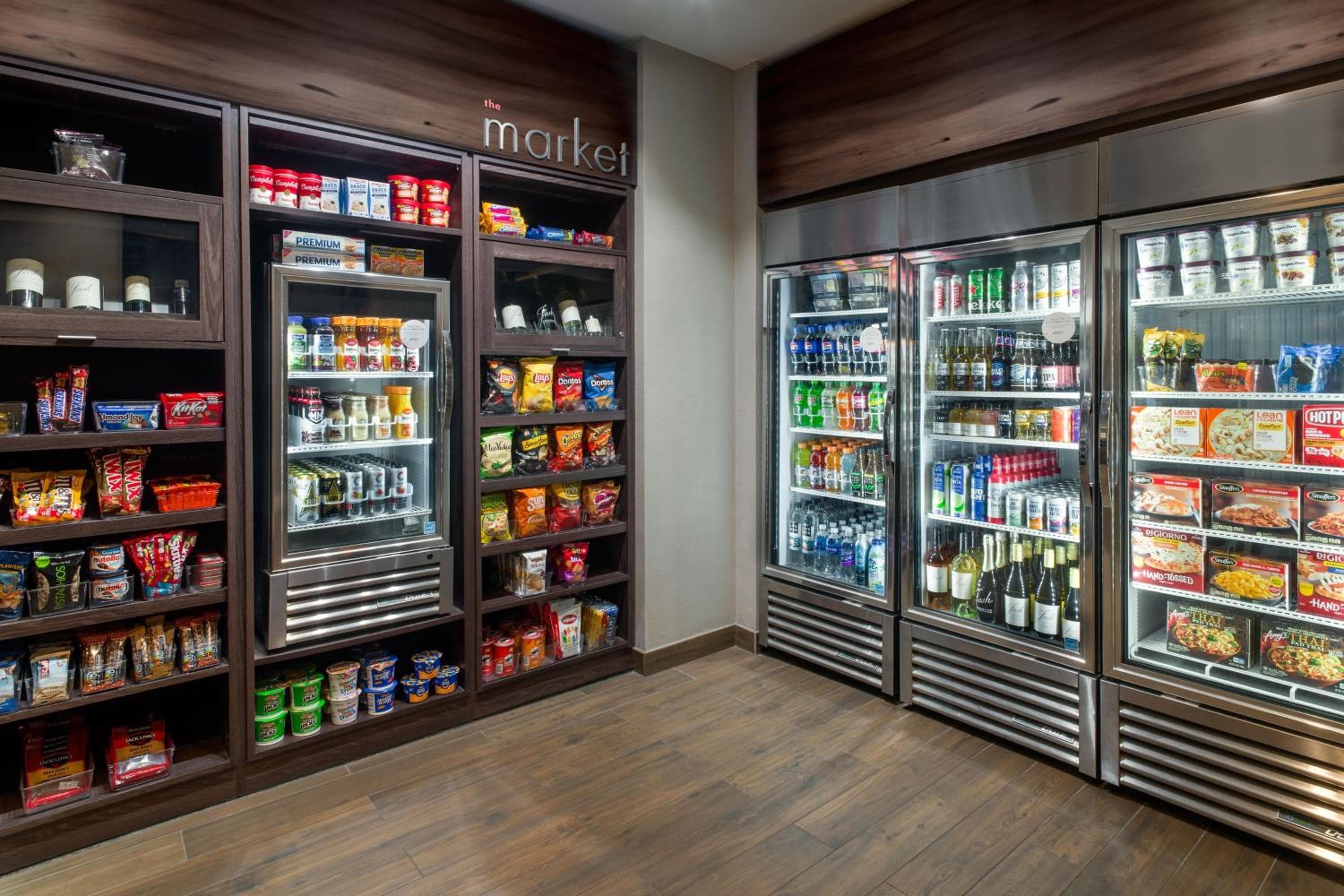 Residence Inn by Marriott Las Vegas Hughes Center — 19
