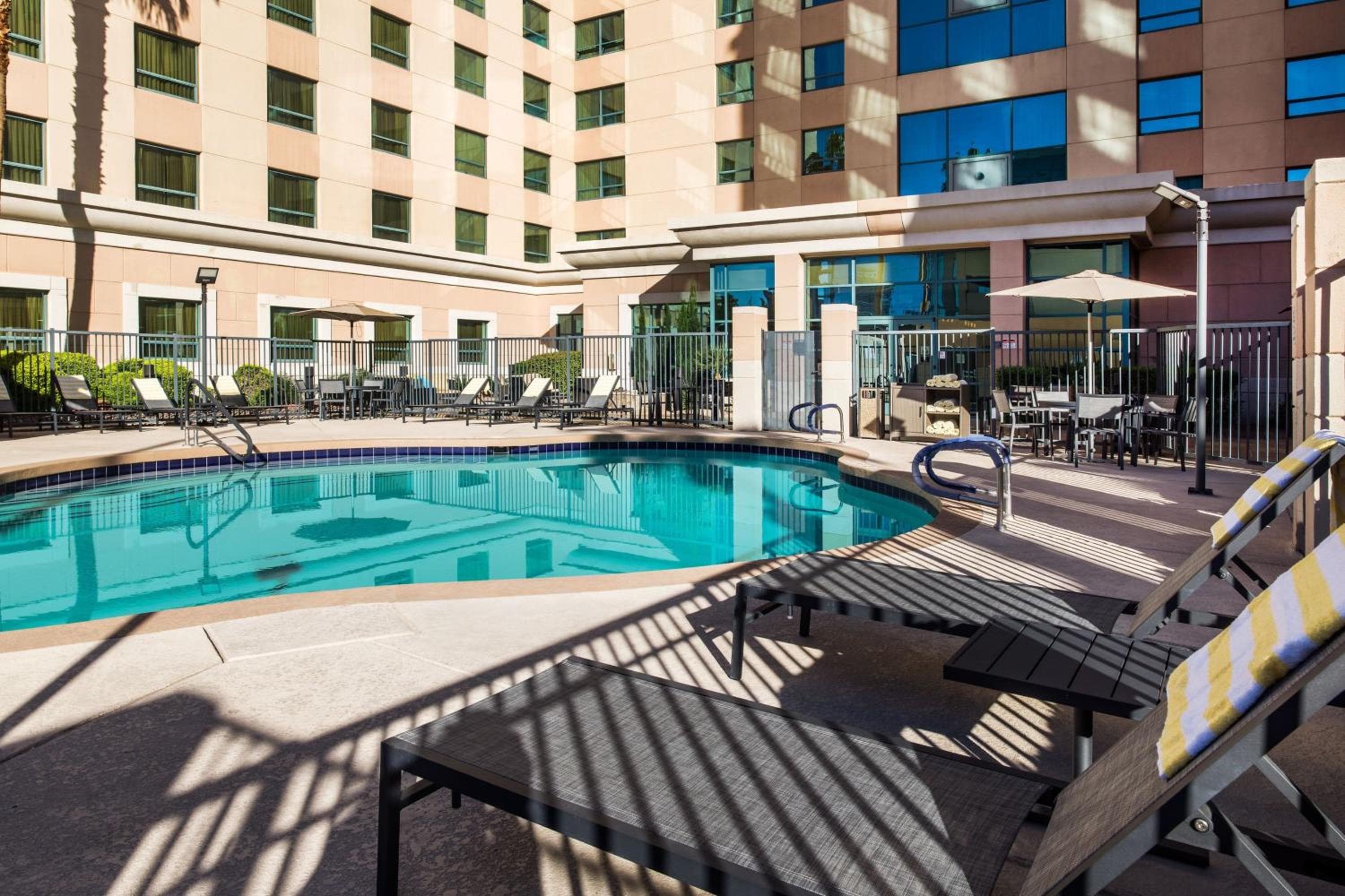 Residence Inn by Marriott Las Vegas Hughes Center — 24