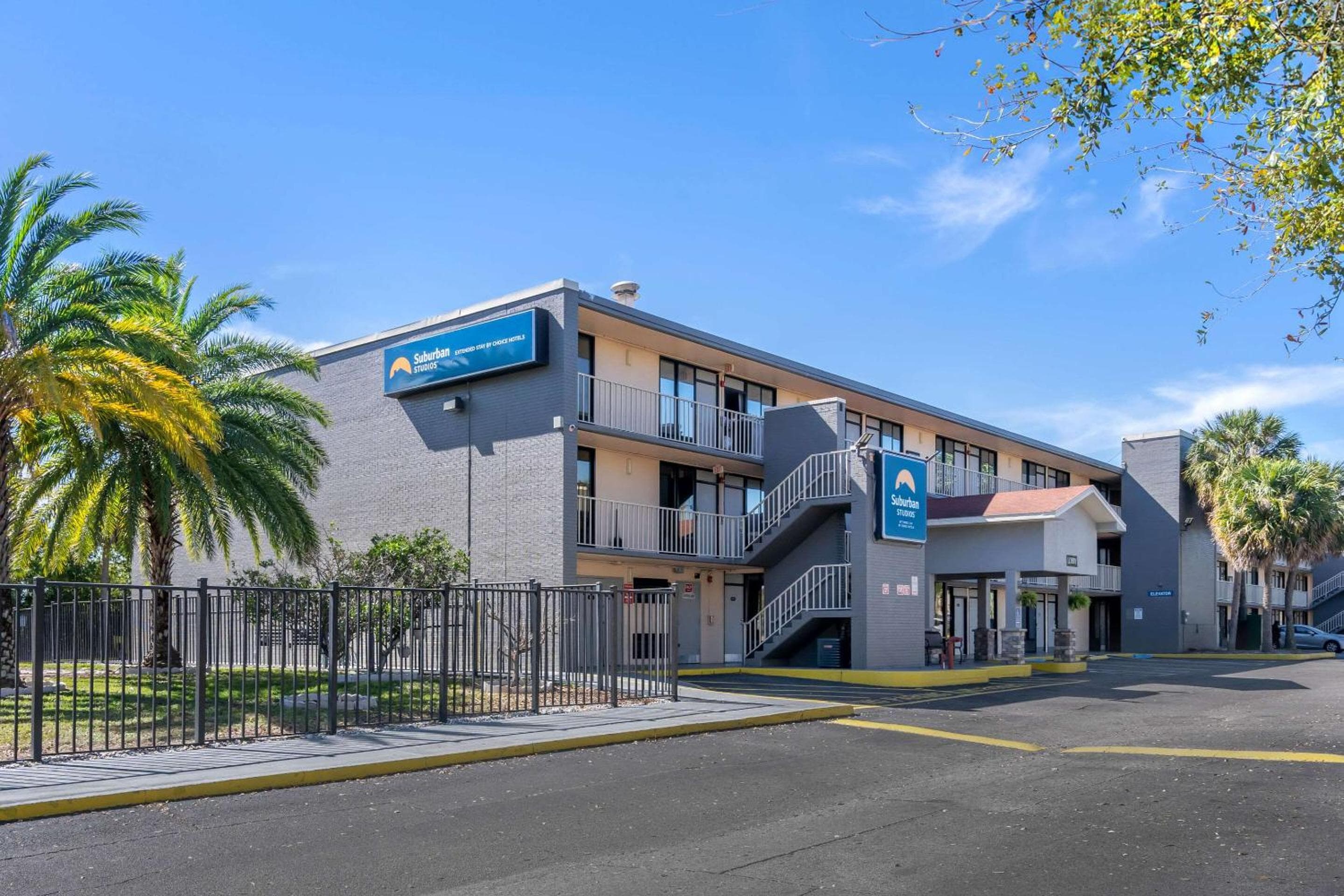 Econo Lodge International Drive — 1