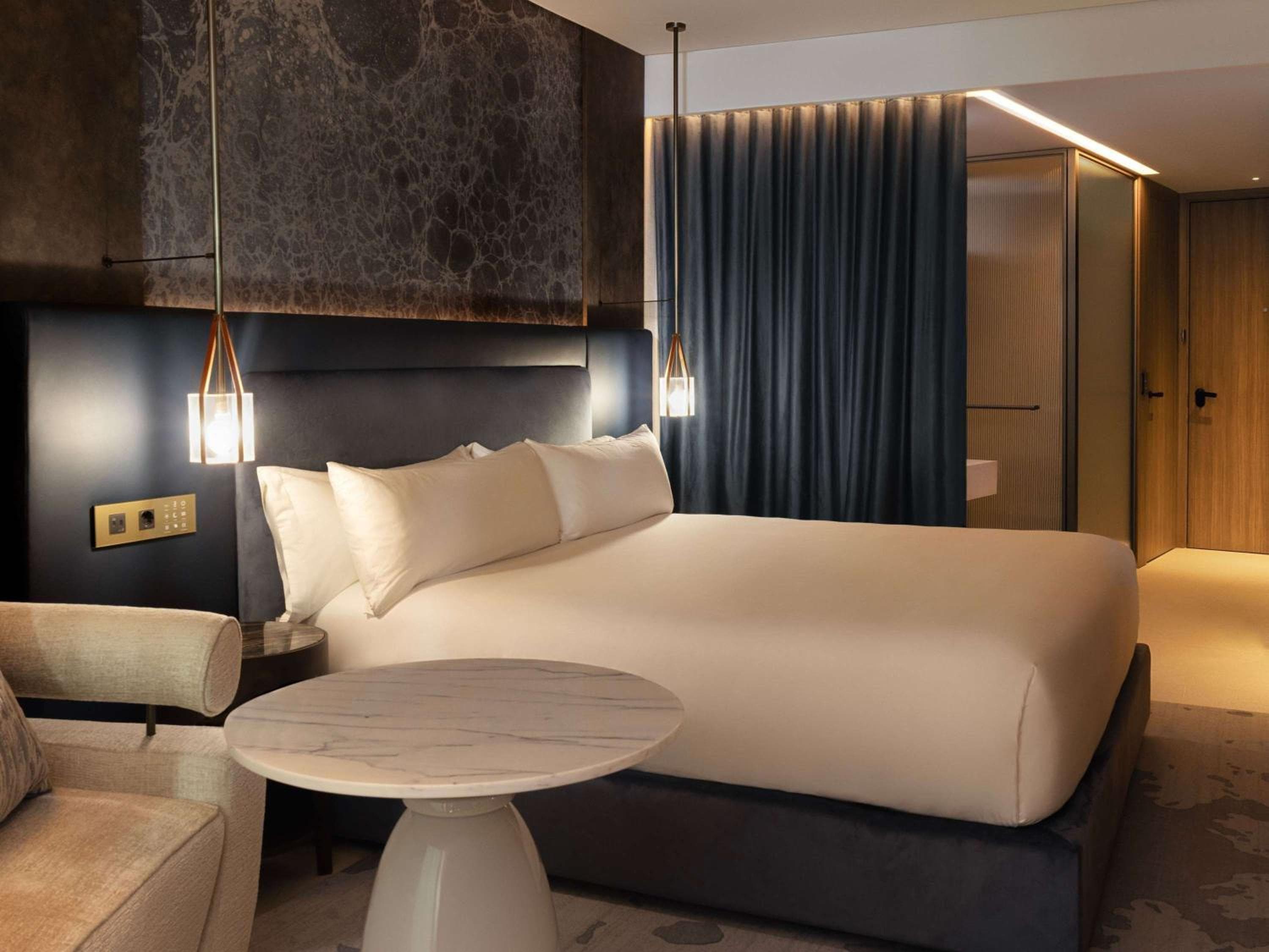 SLS Barcelona — 13