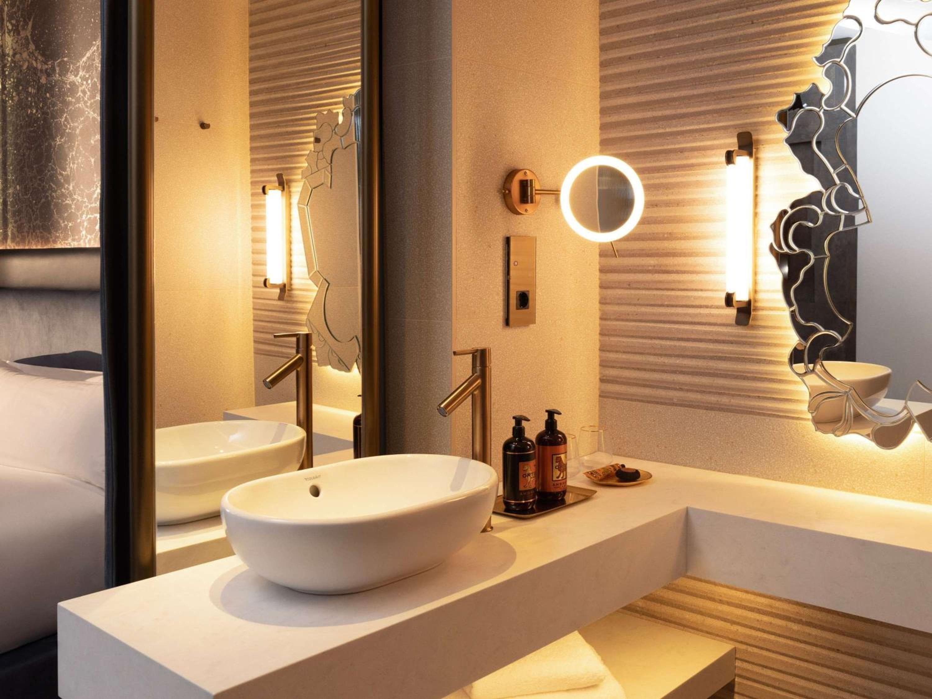 SLS Barcelona — 17