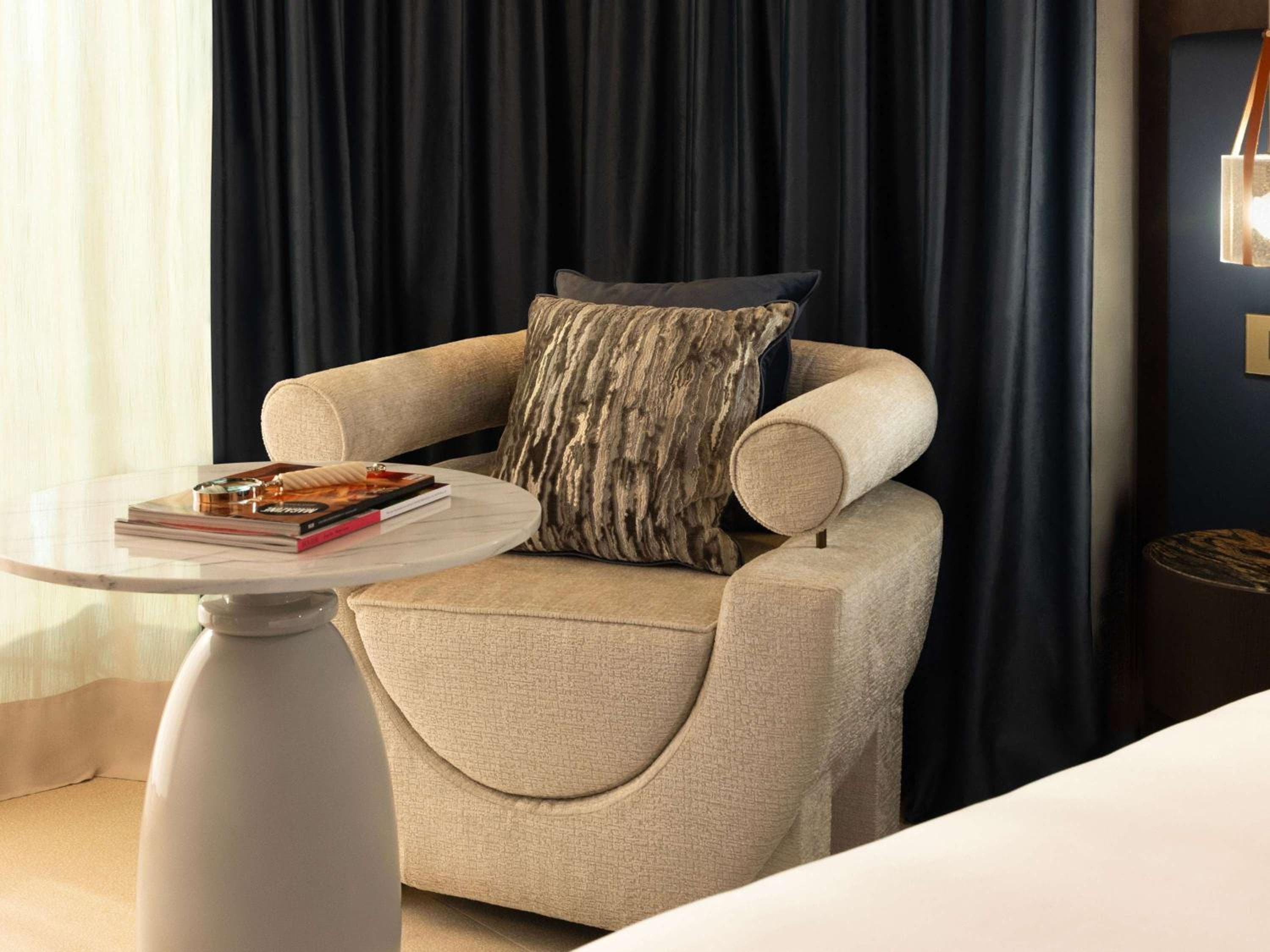 SLS Barcelona — 18