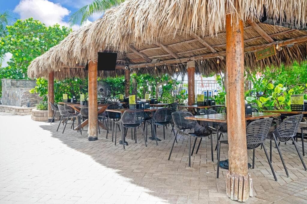 Relaxing Escape Oceanfront Pool Gem On The Beach — 8