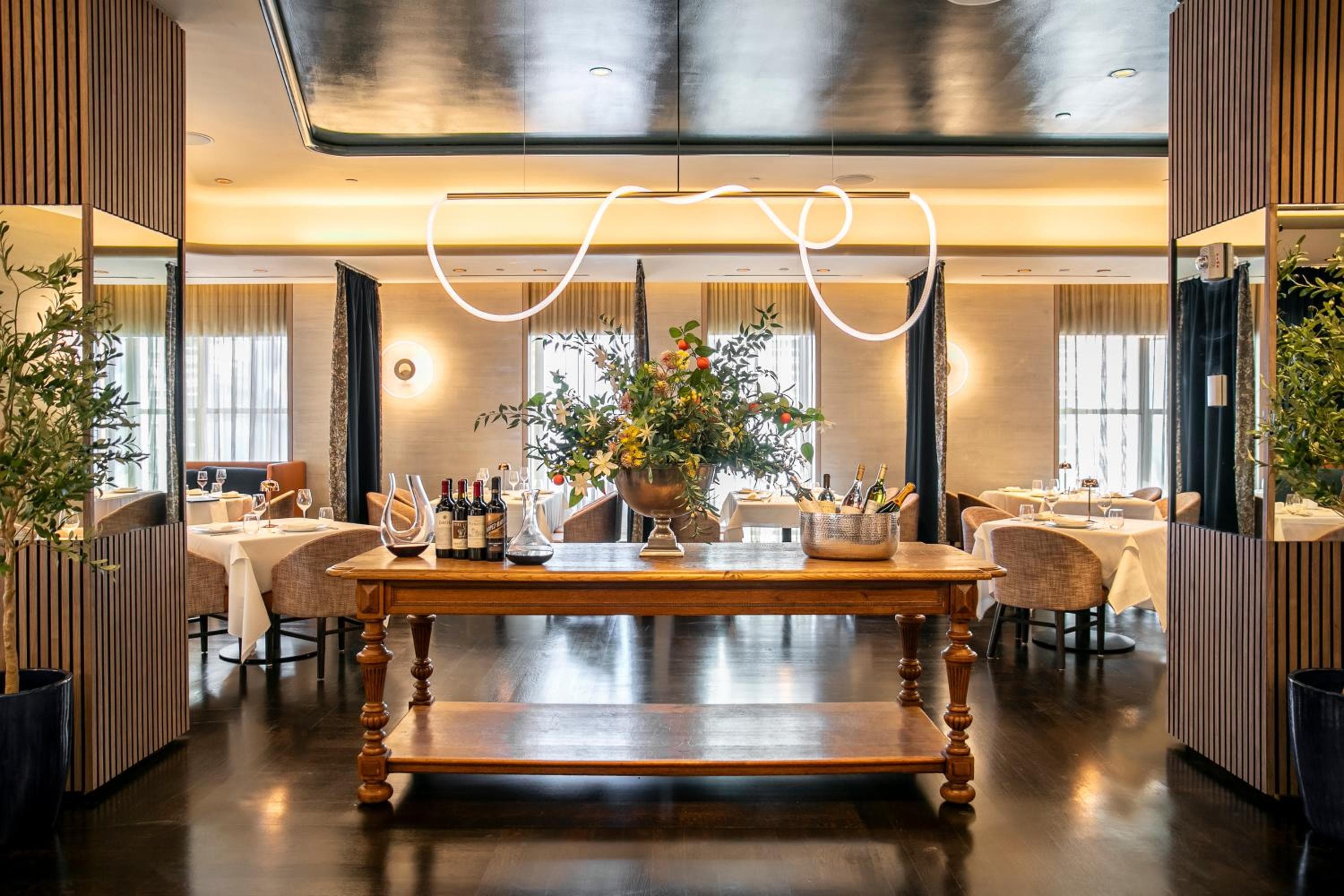 The Knickerbocker Hotel — 13