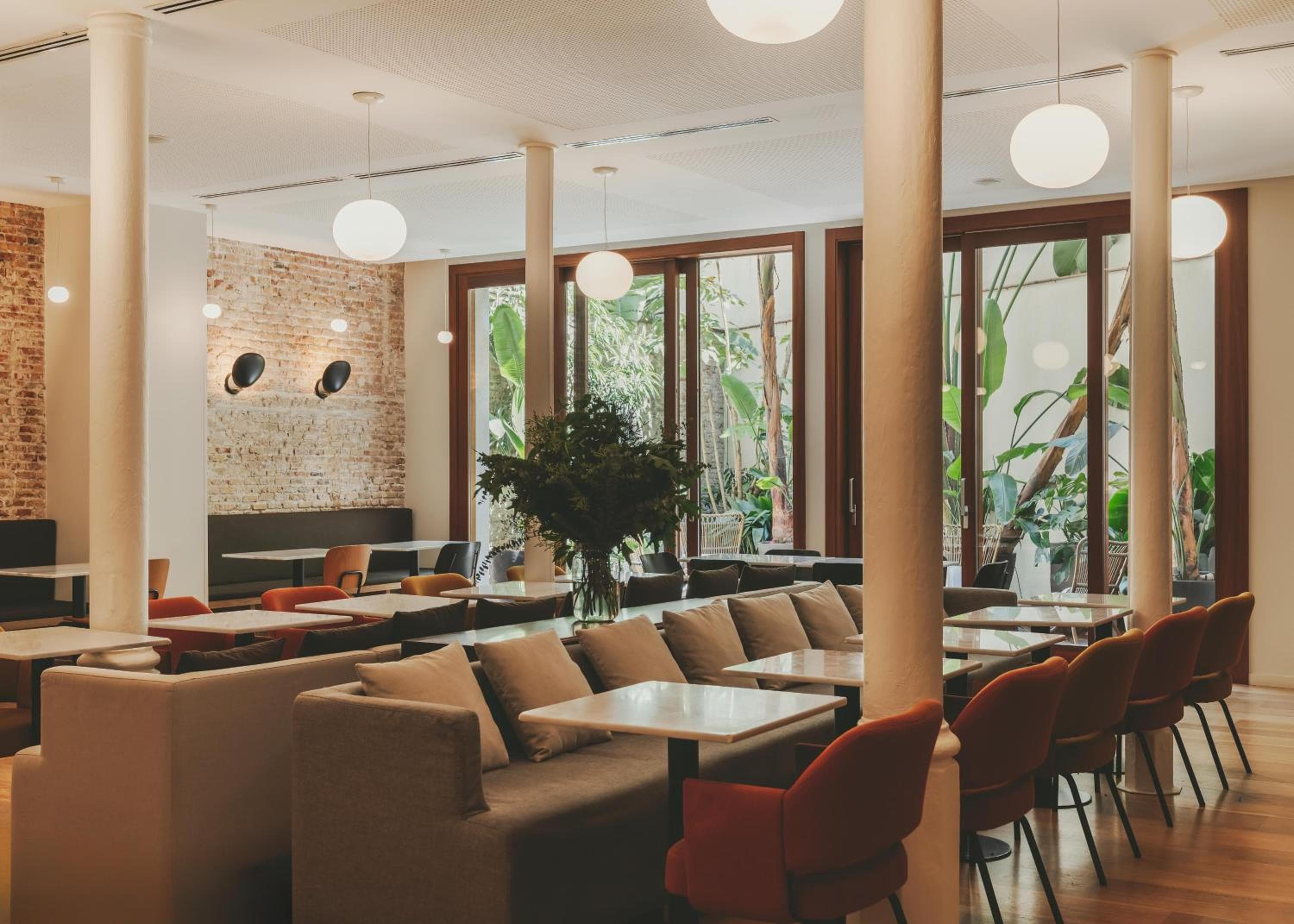 Hotel Regina Barcelona — 2