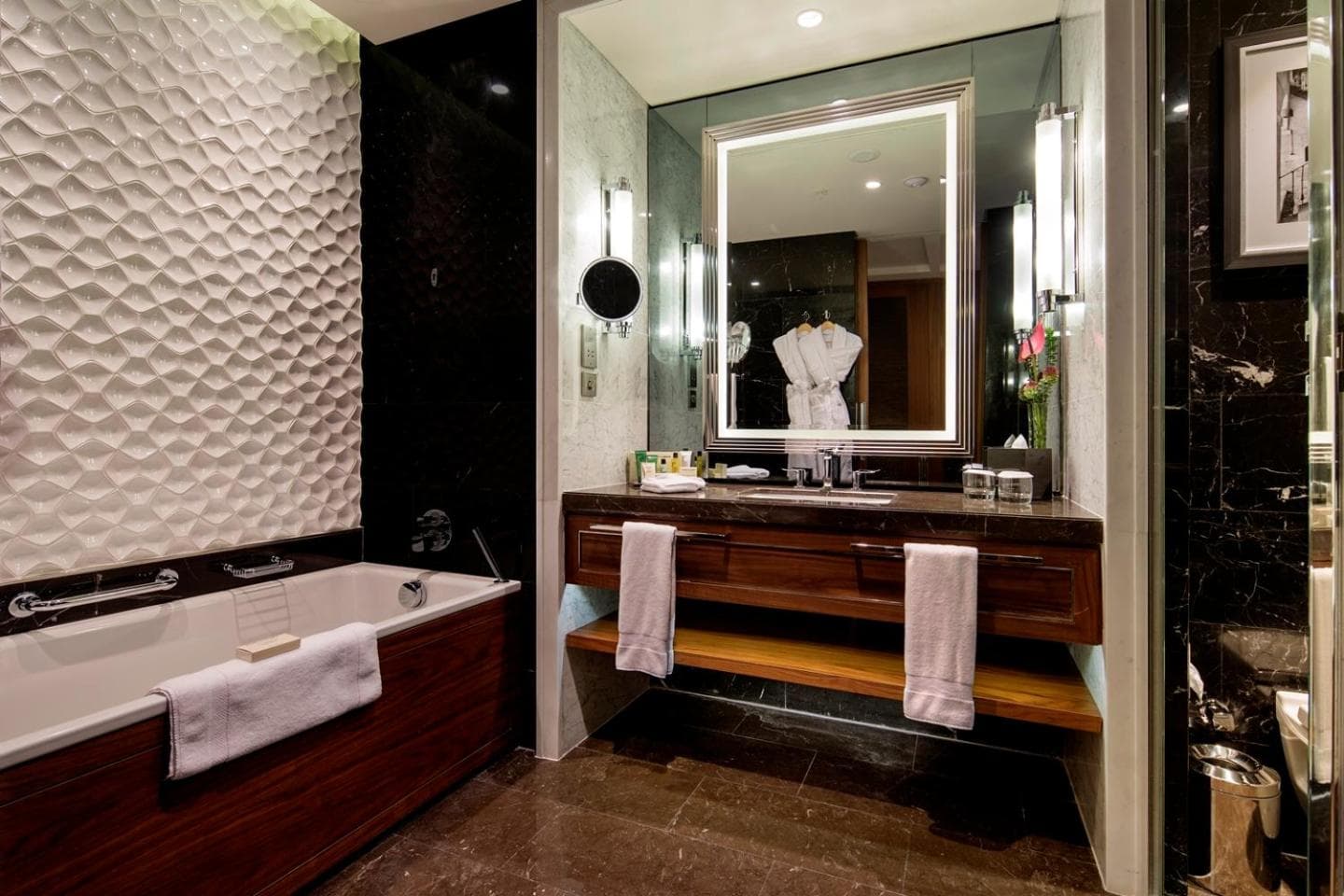 Hilton Istanbul Bomonti hotel, Silahsor Cad. No: 42 Bomonti-Sisli, Istanbul, Turkey — photo 137