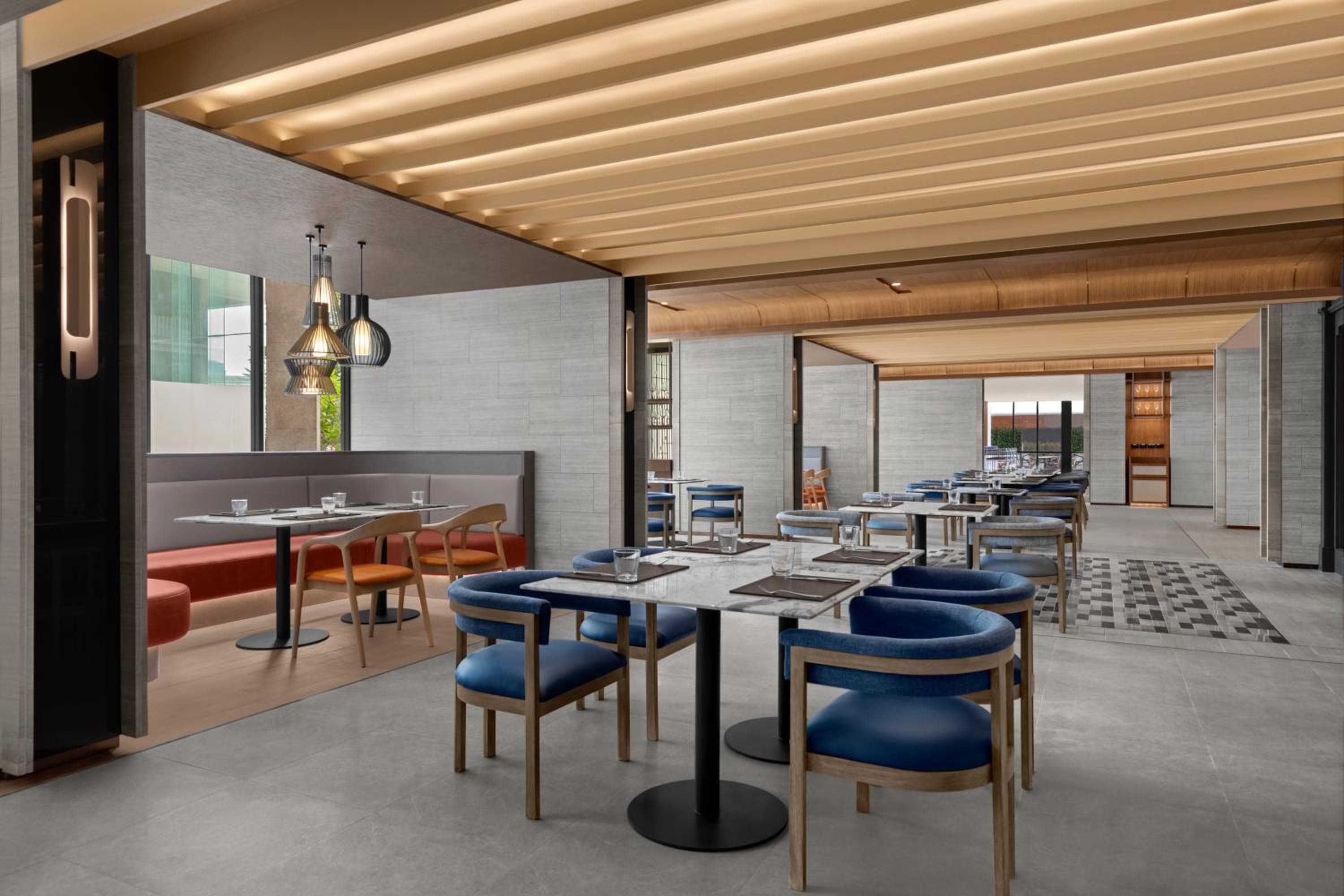 Courtyard by Marriott Bangkok Sukhumvit 20 — 6