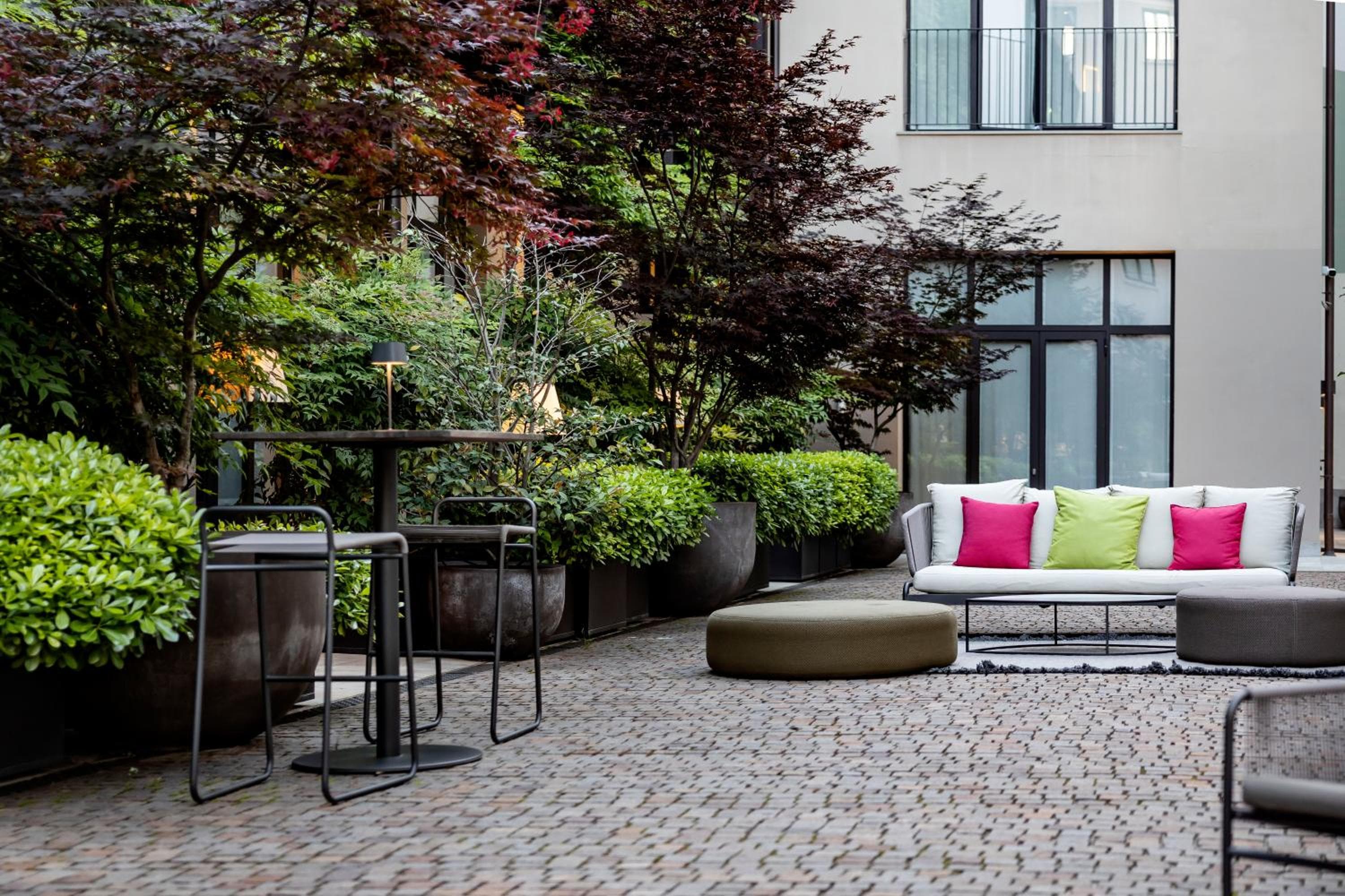 Savona 18 Suites — 3