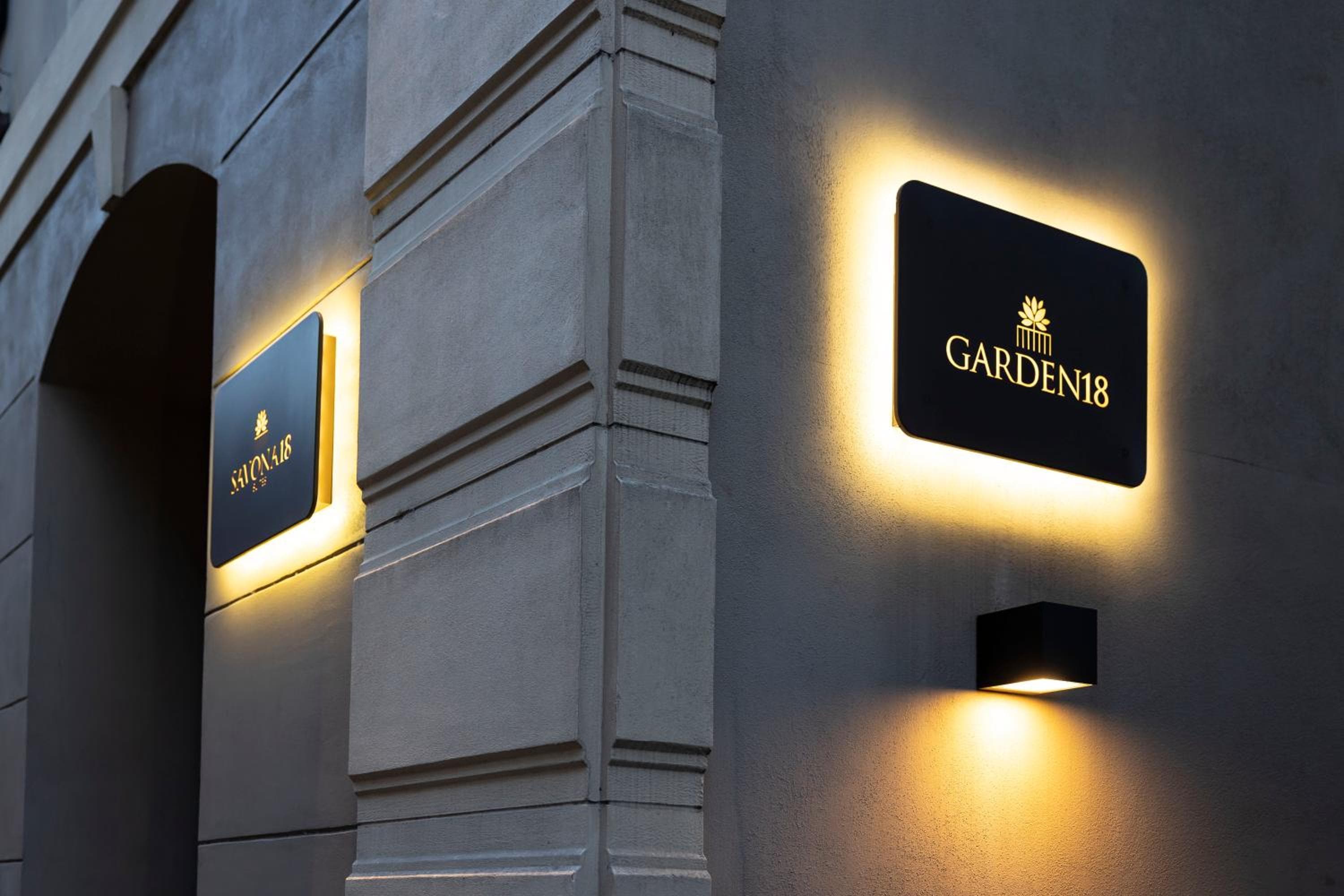 Savona 18 Suites — 15