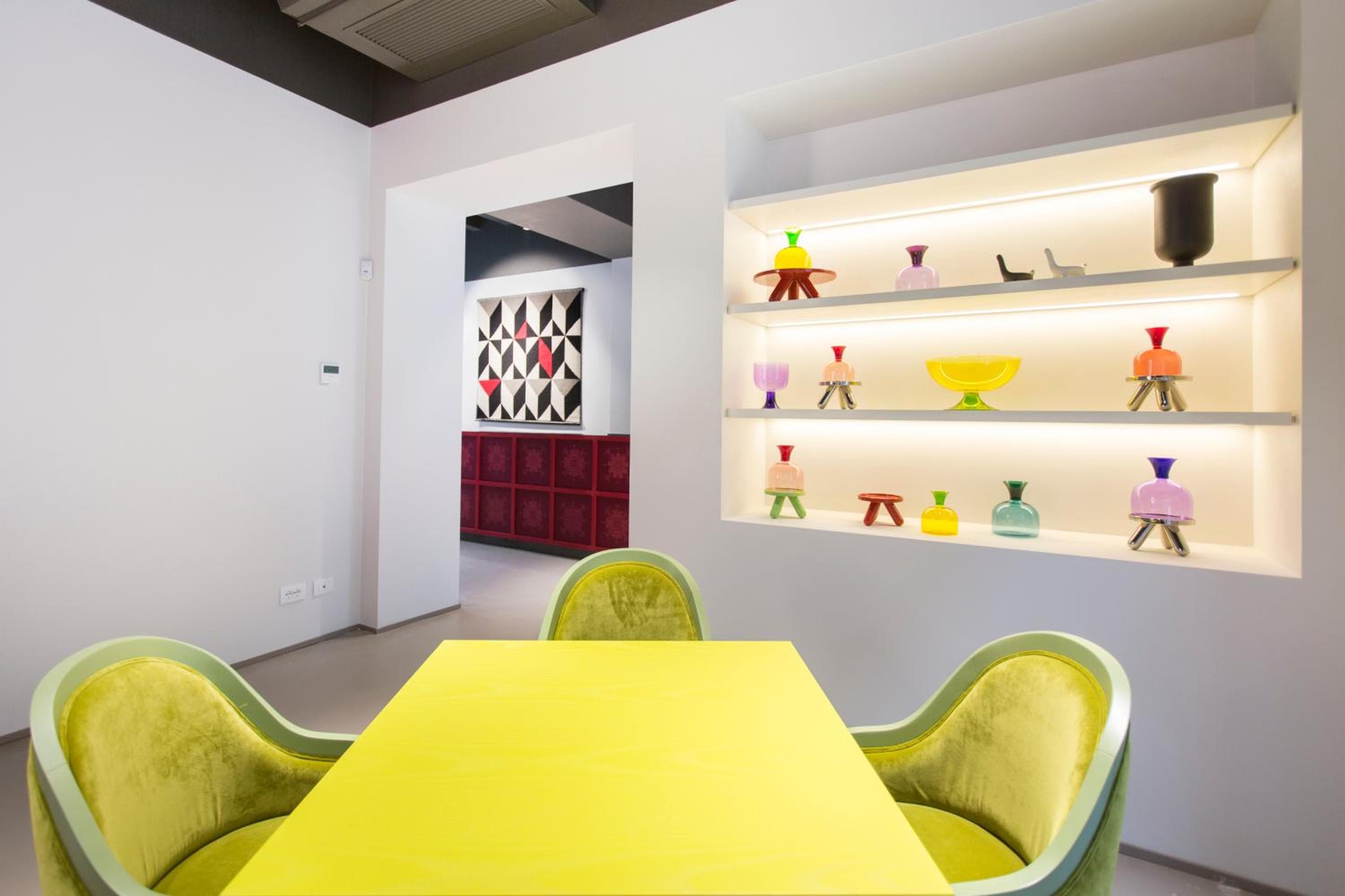 Savona 18 Suites — 9