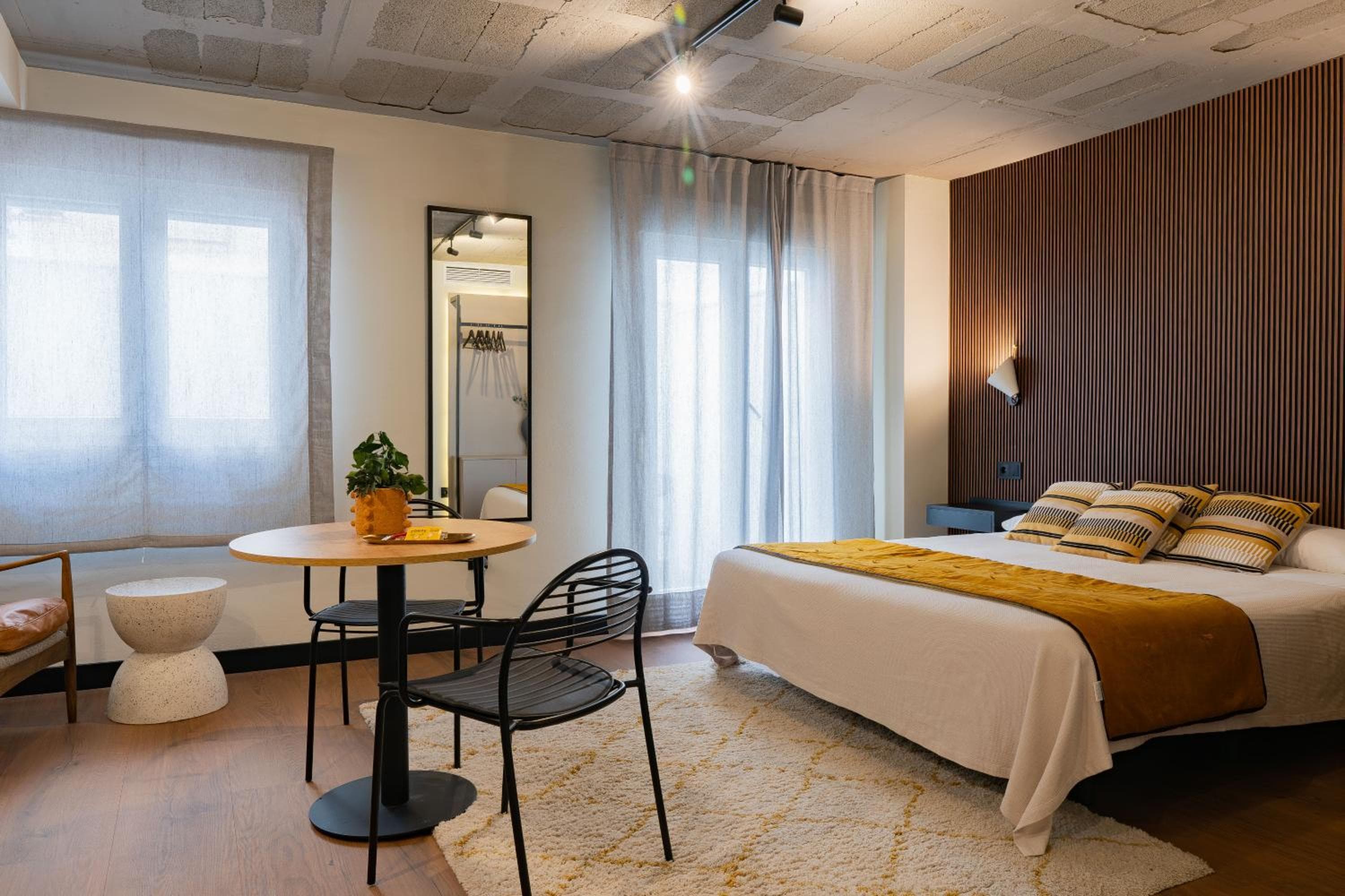 BUBU Apartments By Exclusive Homes — 28