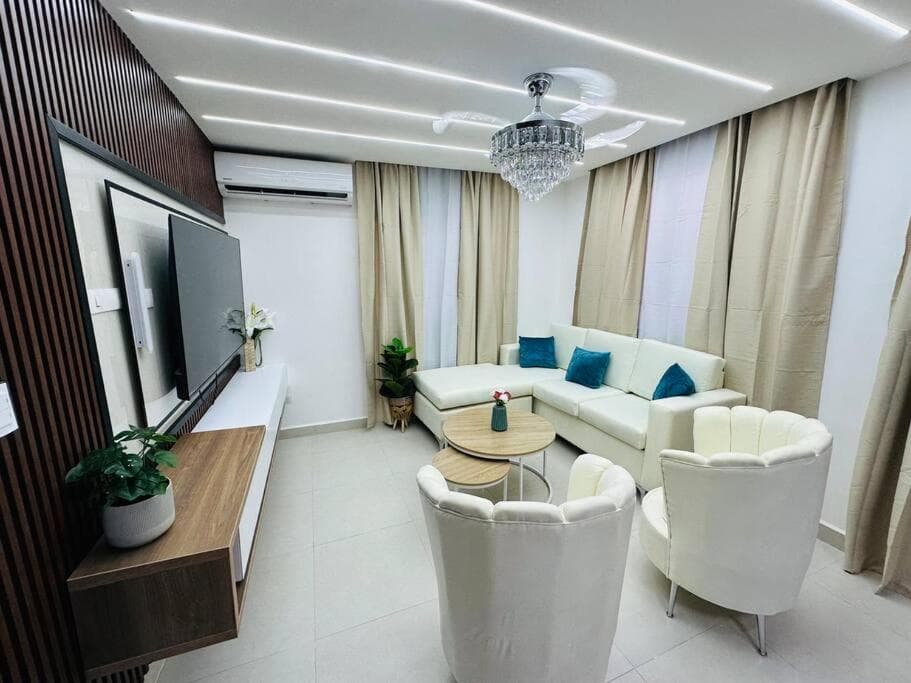 Schöne 2 Schlafzimmer 2 Badezimmer mit Pool — 6