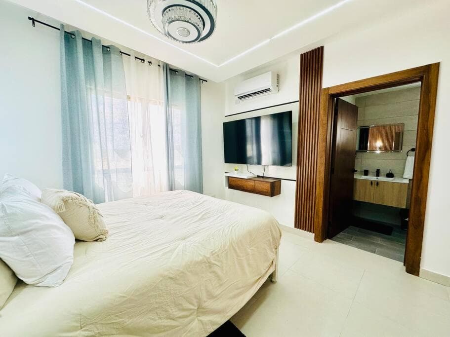 Schöne 2 Schlafzimmer 2 Badezimmer mit Pool — 16